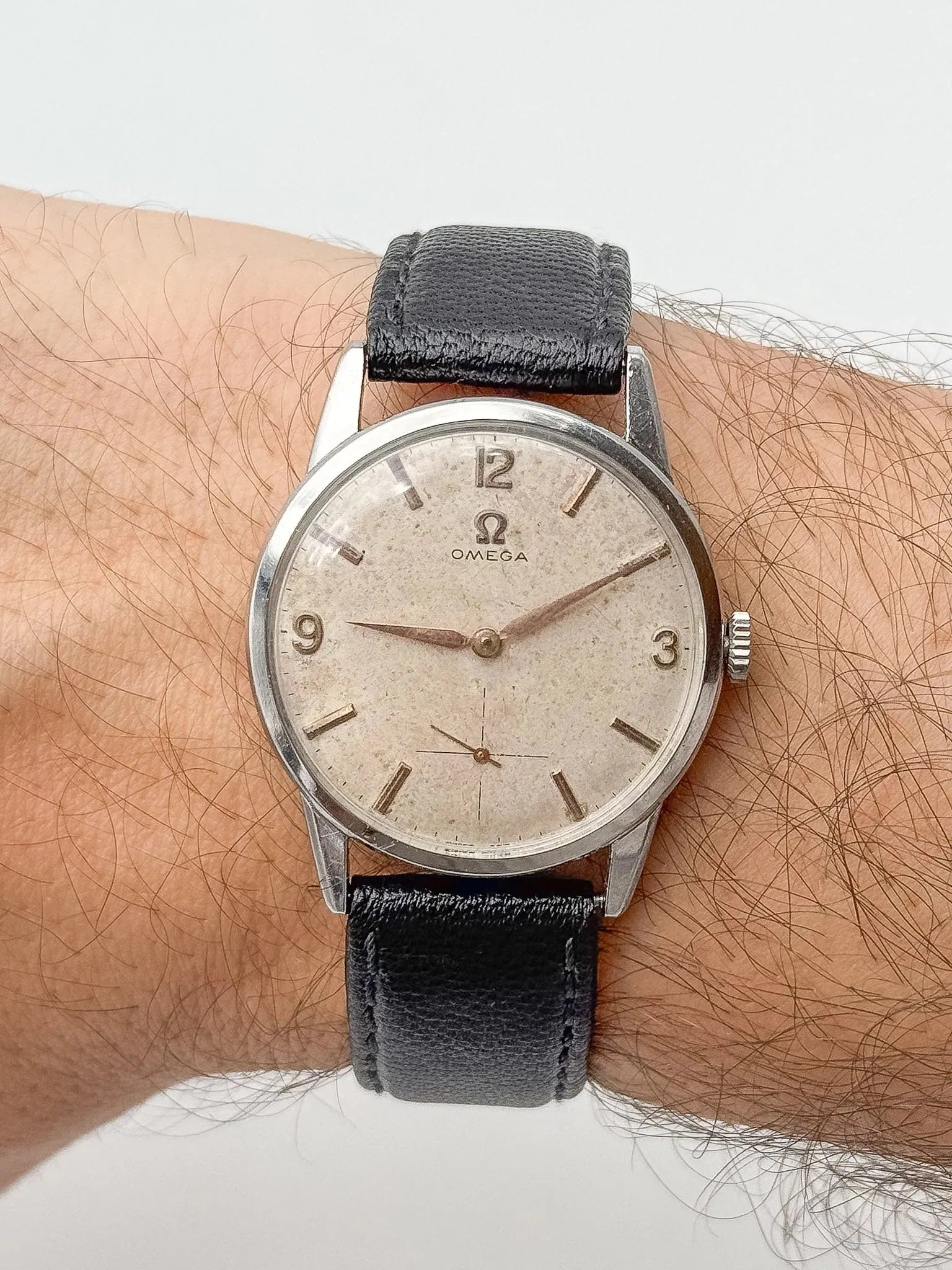 Omega - Calatrava Patiné Index Rose - 1959 - Atelier Victor Paris - Vintage Watch Shop Dubai