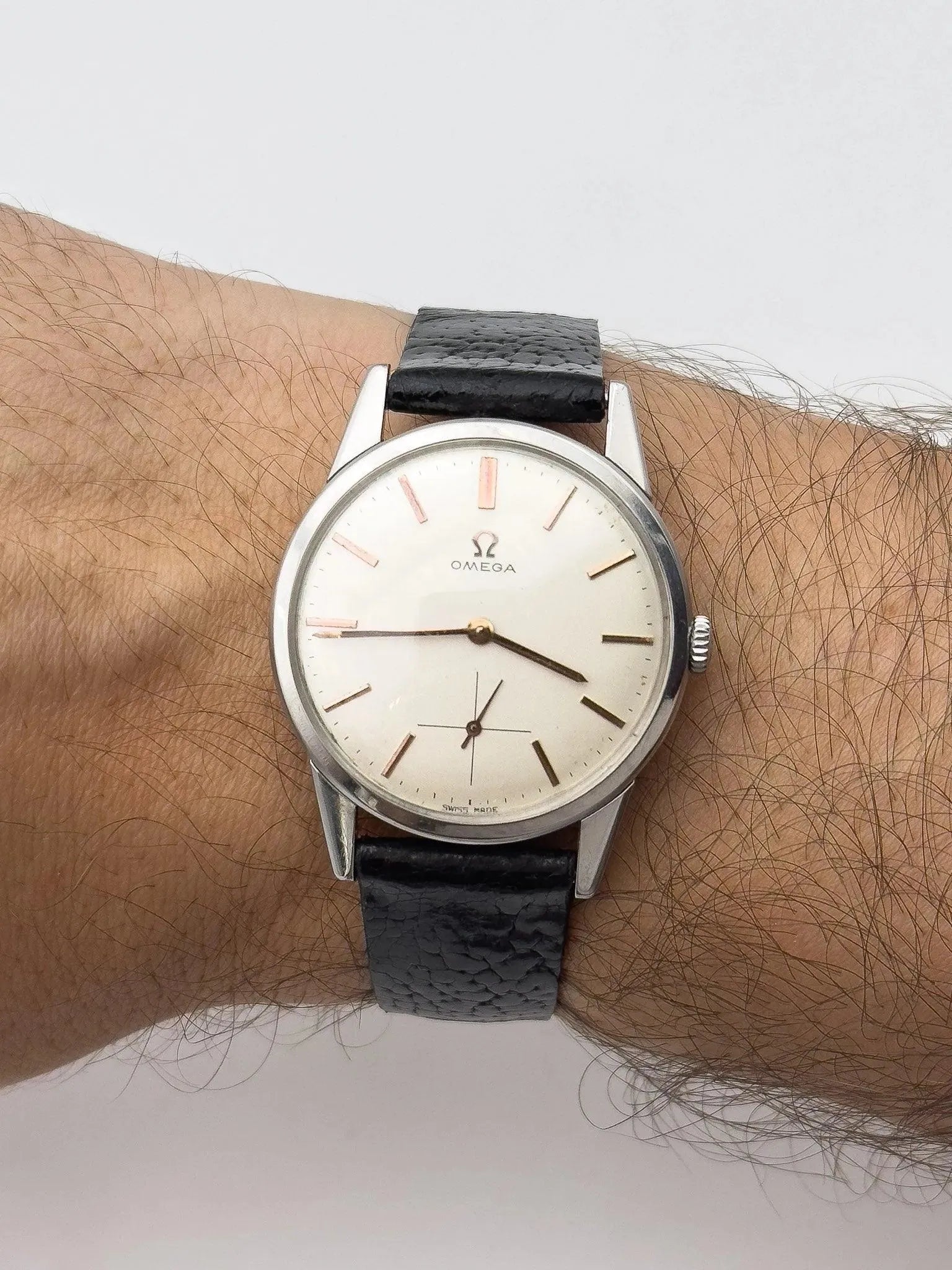 Omega - Calatrava Rose Gold Hands - 1962 - Atelier Victor Paris - Vintage Watch Shop Dubai