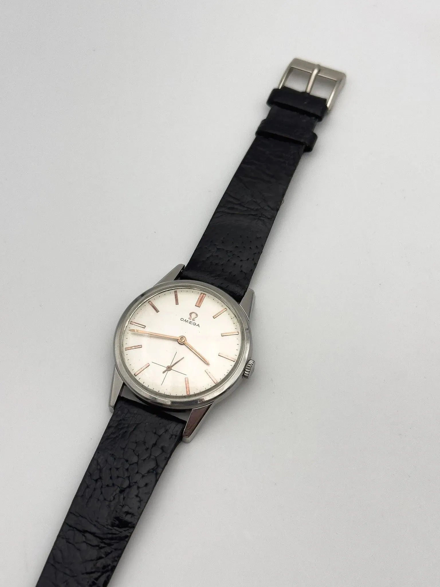 Omega - Calatrava Rose Gold Hands - 1962 - Atelier Victor Paris - Vintage Watch Shop Dubai