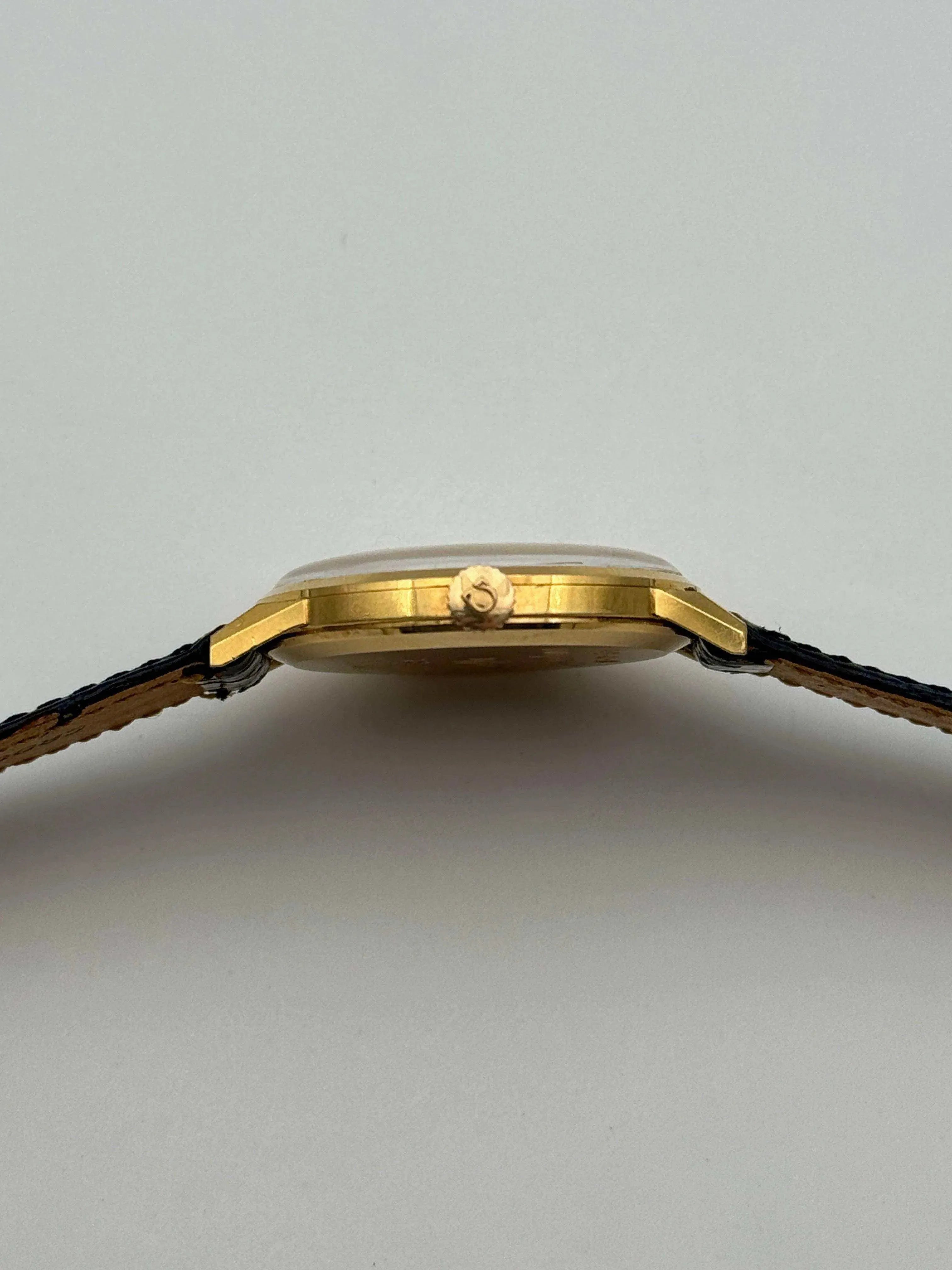 Omega - Century Or 18k - 1964 - Atelier Victor Paris - Vintage Watch Shop Dubai