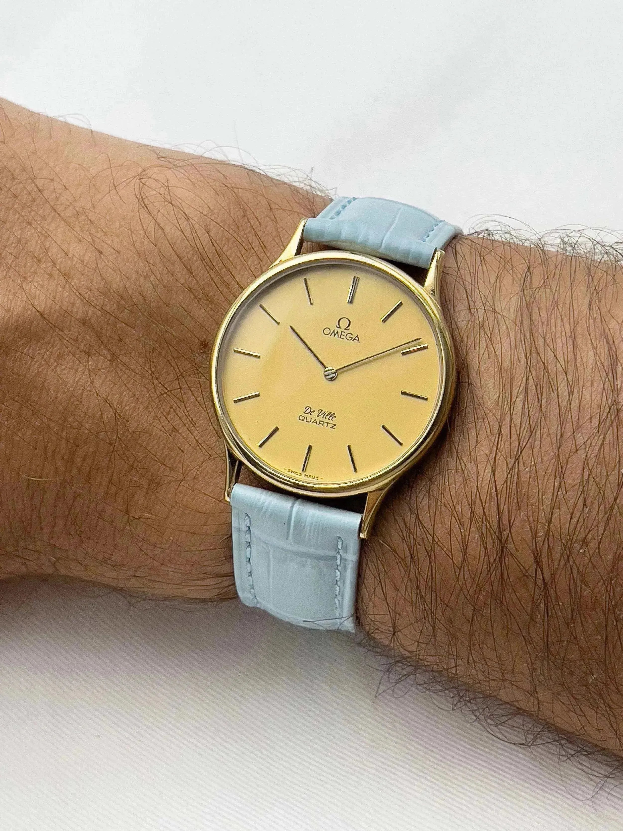 Omega - Circle Gold / Blue - 1970’s - Atelier Victor Paris - Vintage Watch Shop Dubai
