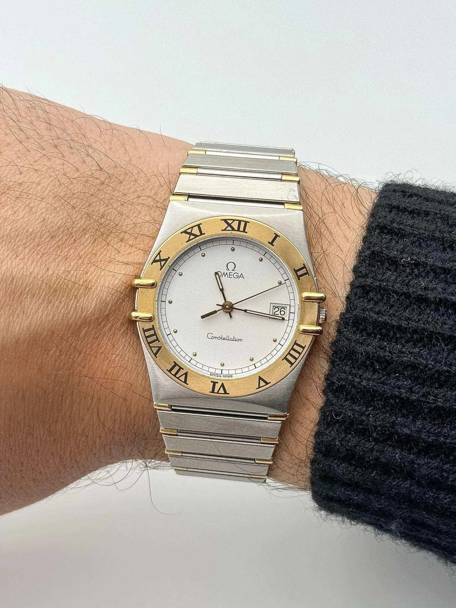 Omega - Constellation 18k Gold & Steel White Dial - 1990s - Atelier Victor Paris - Vintage Watch Shop Dubai