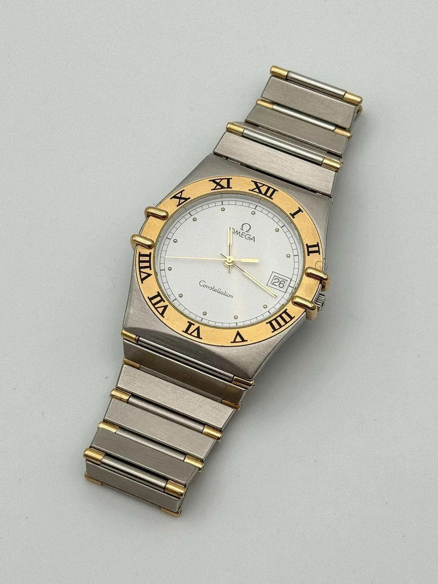 Omega - Constellation 18k Gold & Steel White Dial - 1990s - Atelier Victor - Vintage  Shop