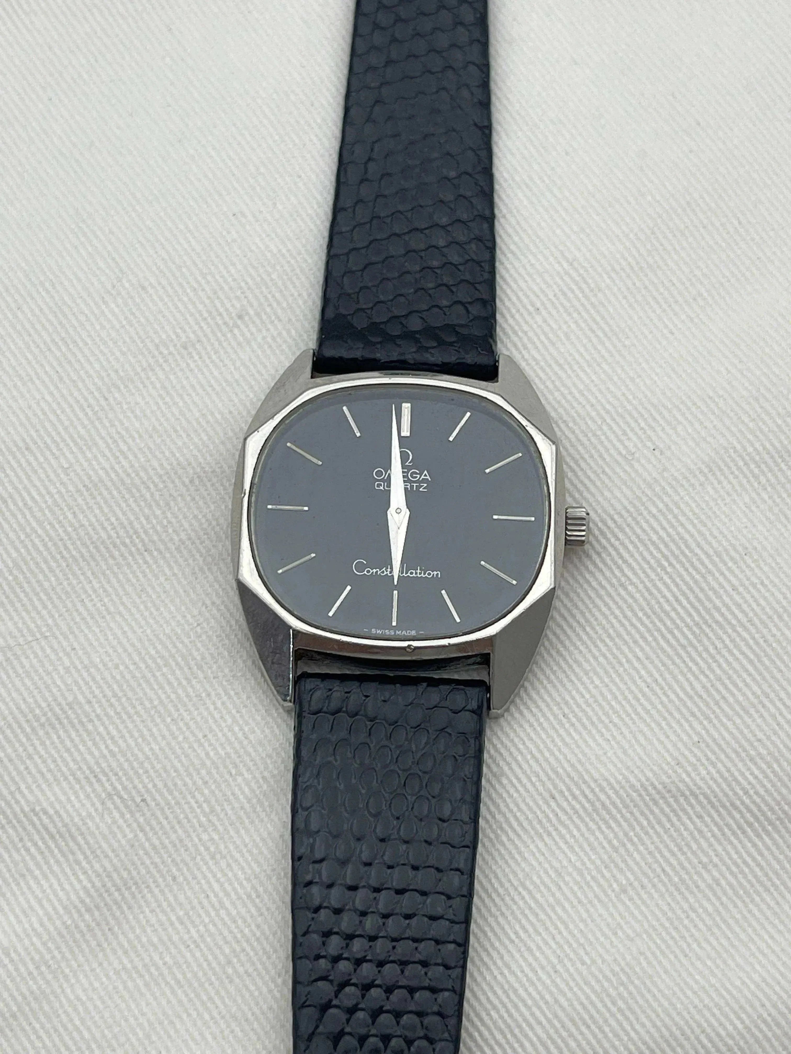 Omega - Constellation Black Quartz - 1975 + bracelet lézard + coursier - Atelier Victor - Vintage  Shop