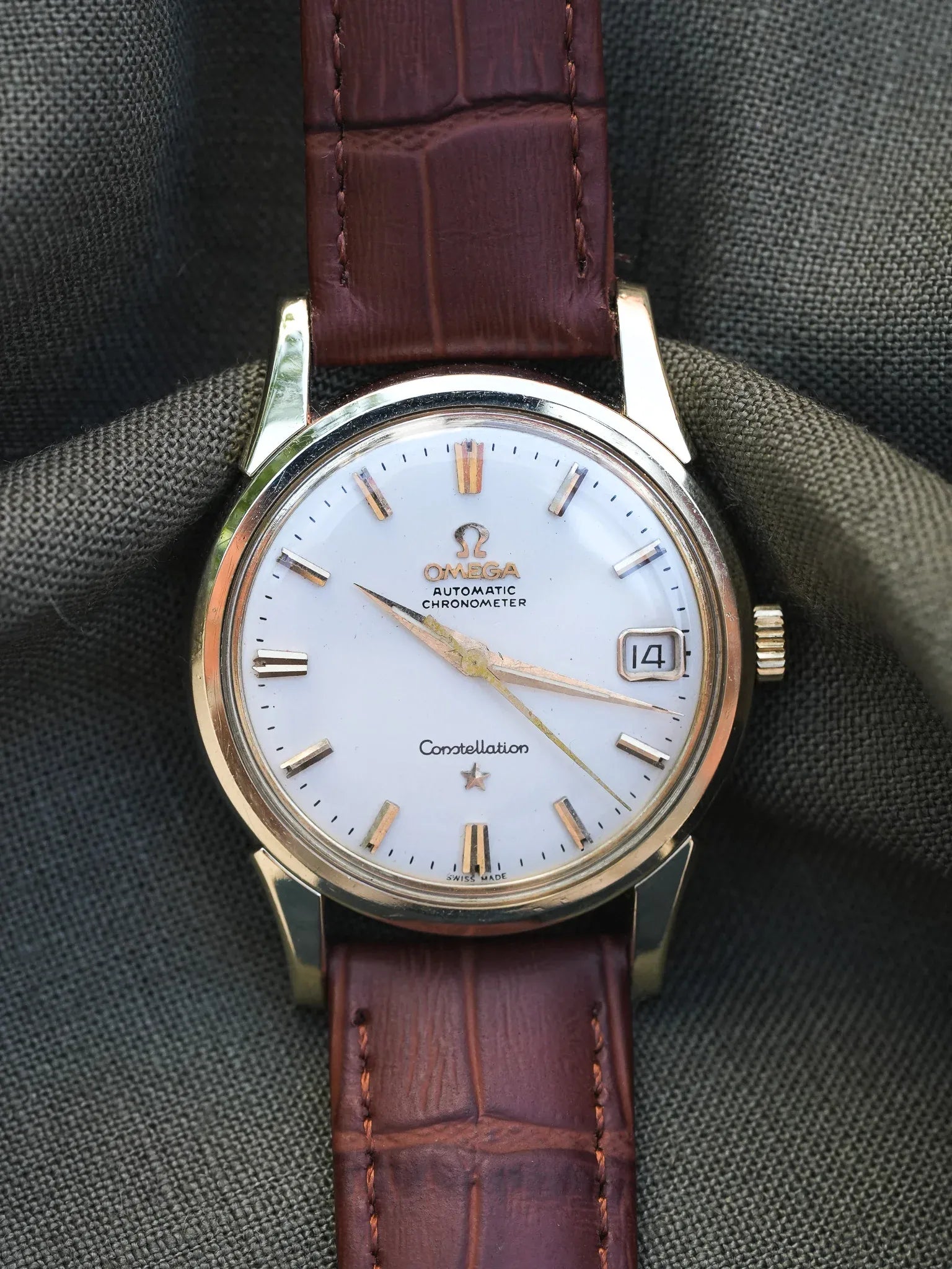 Omega - Constellation Chronometer Plaqué or Acier Blanc 14393-61-SC - 1961 - Atelier Victor - Vintage  Shop