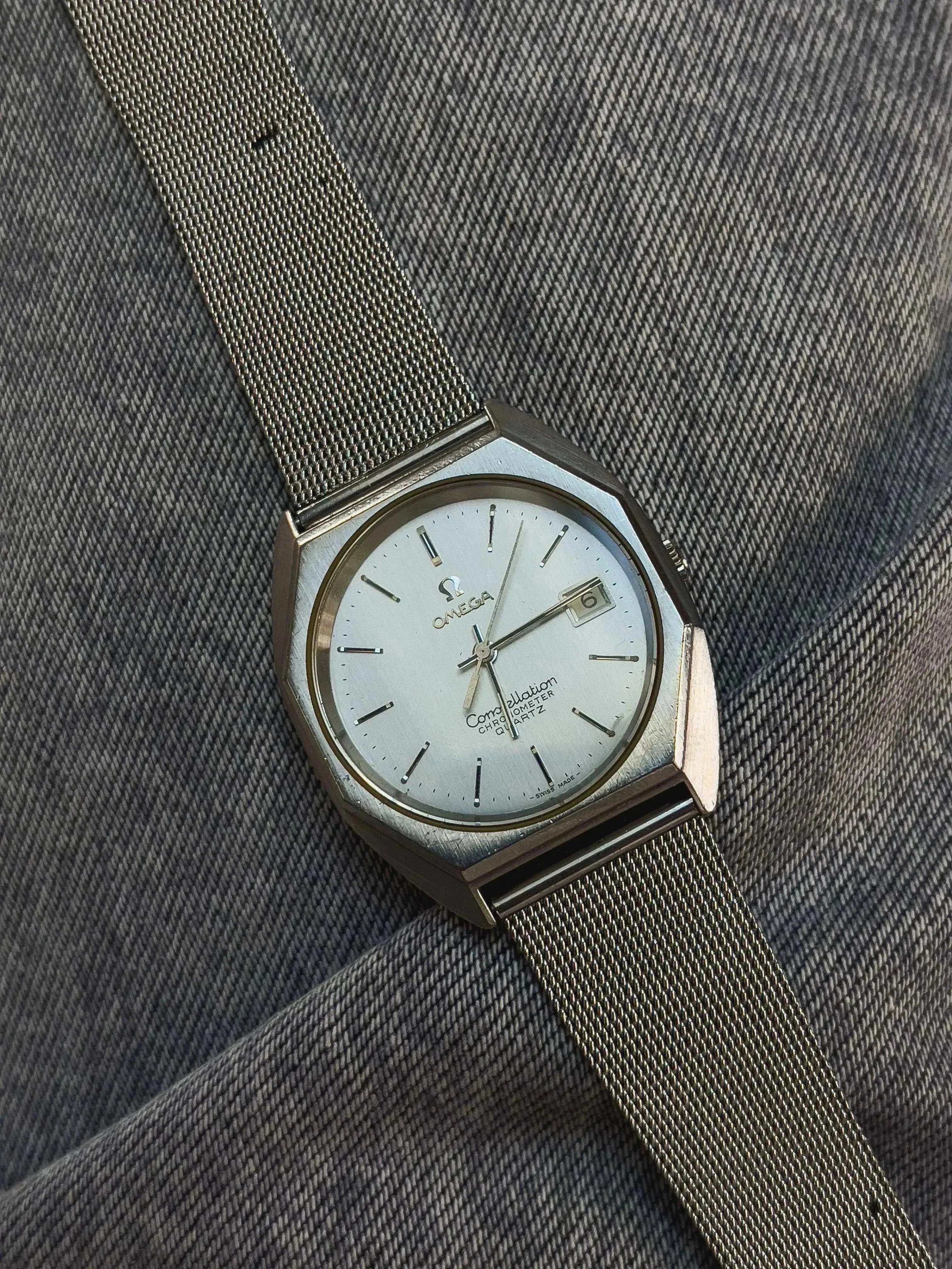 Omega - Constellation Chronometer Silver Dial - 1976 - Atelier Victor Paris - Vintage Watch Shop Dubai