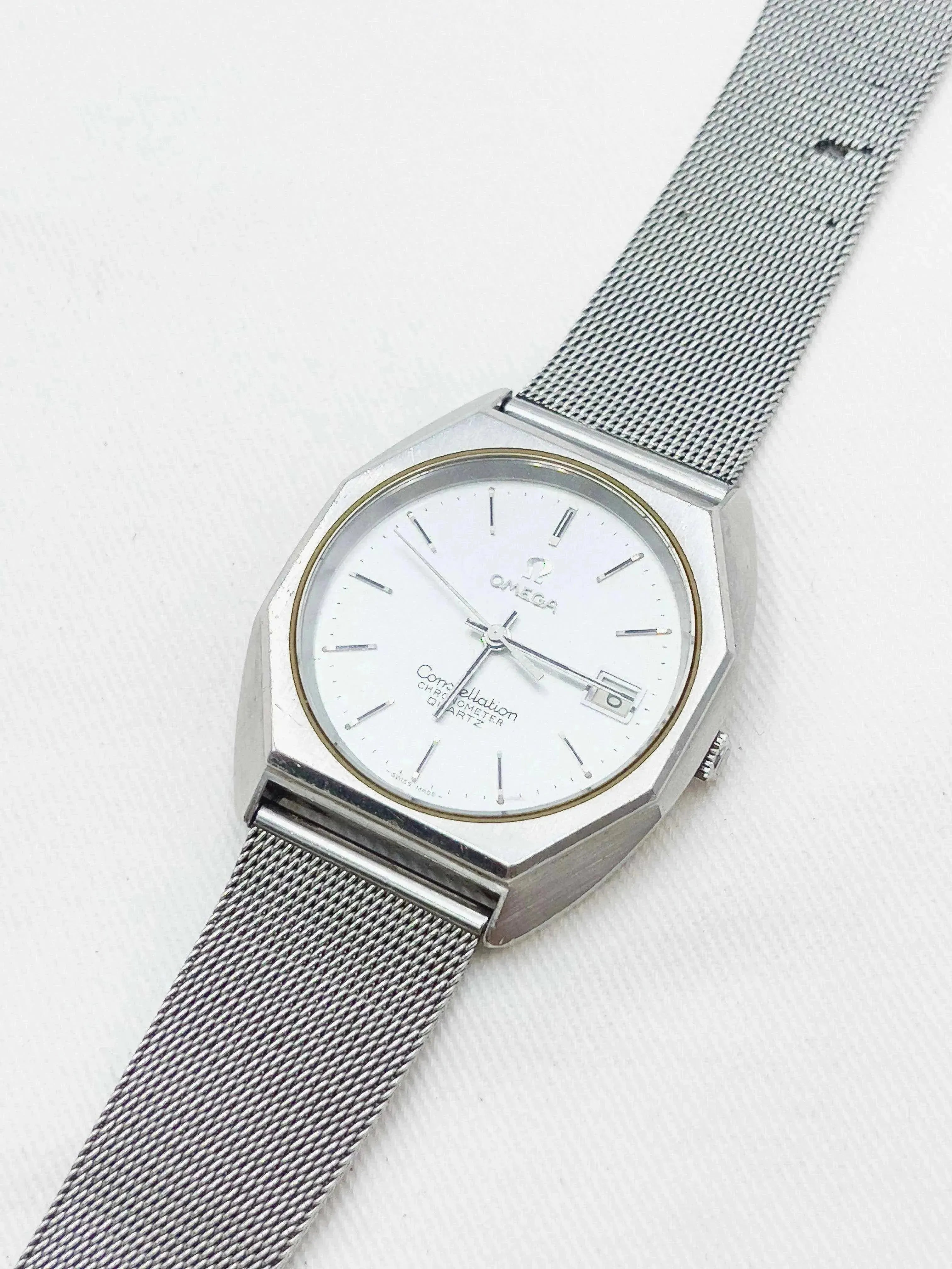 Omega - Constellation Chronometer Silver Dial - 1976 - Atelier Victor Paris - Vintage Watch Shop Dubai