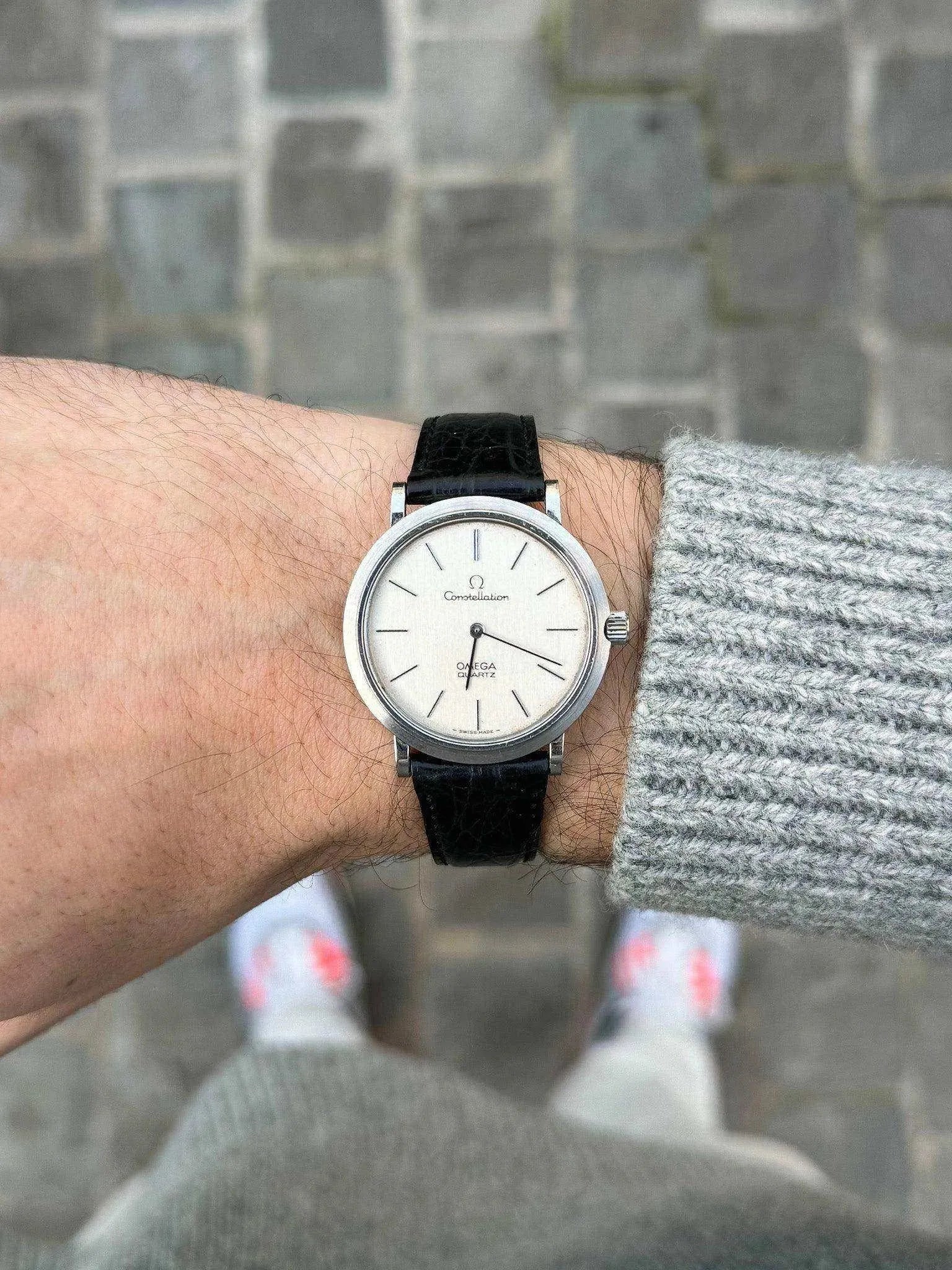 Omega - Constellation Circle - 1975 - Atelier Victor Paris - Vintage Watch Shop Dubai