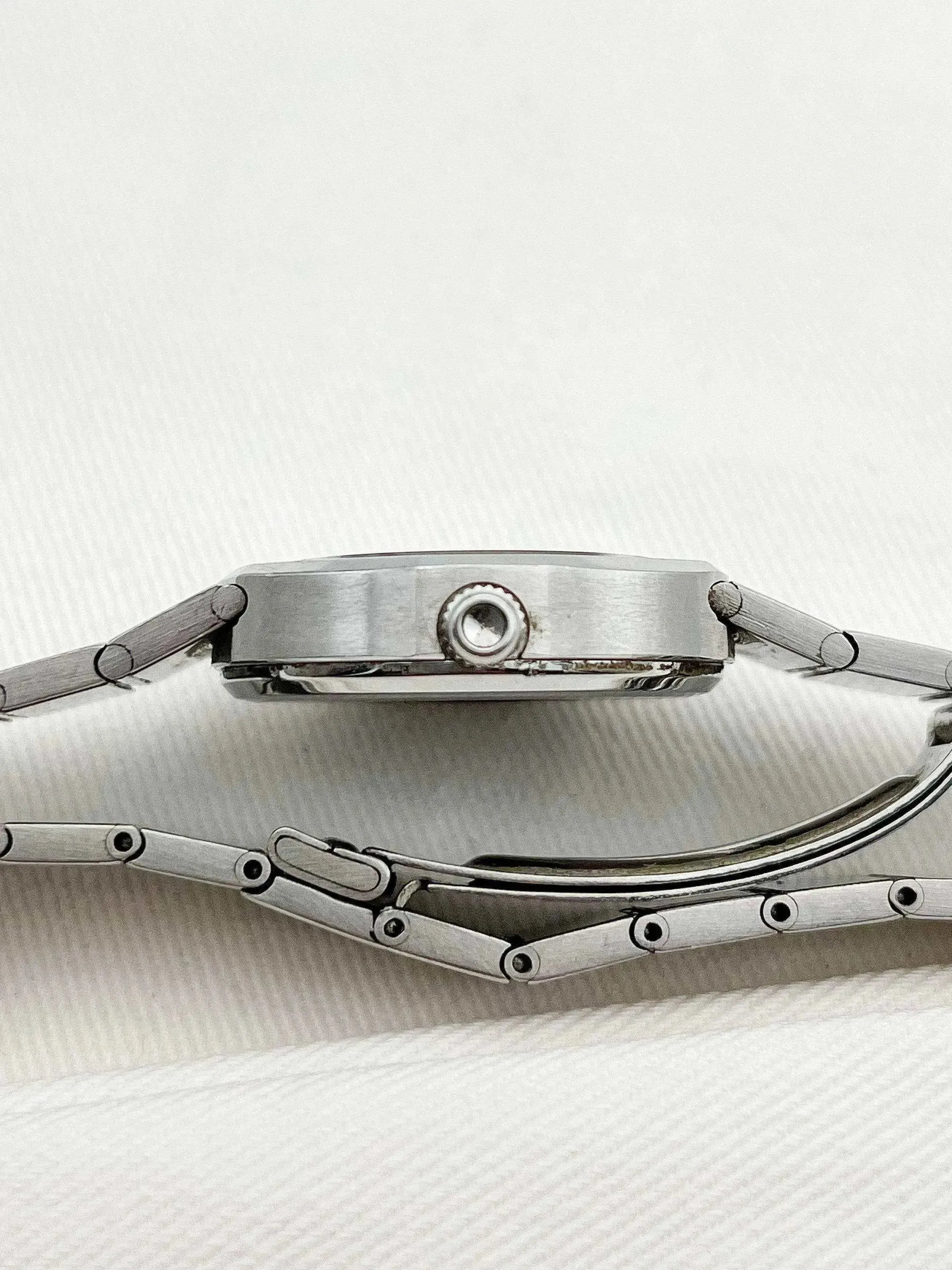 Omega - Constellation Femme Cadran noir - 1975 - Atelier Victor