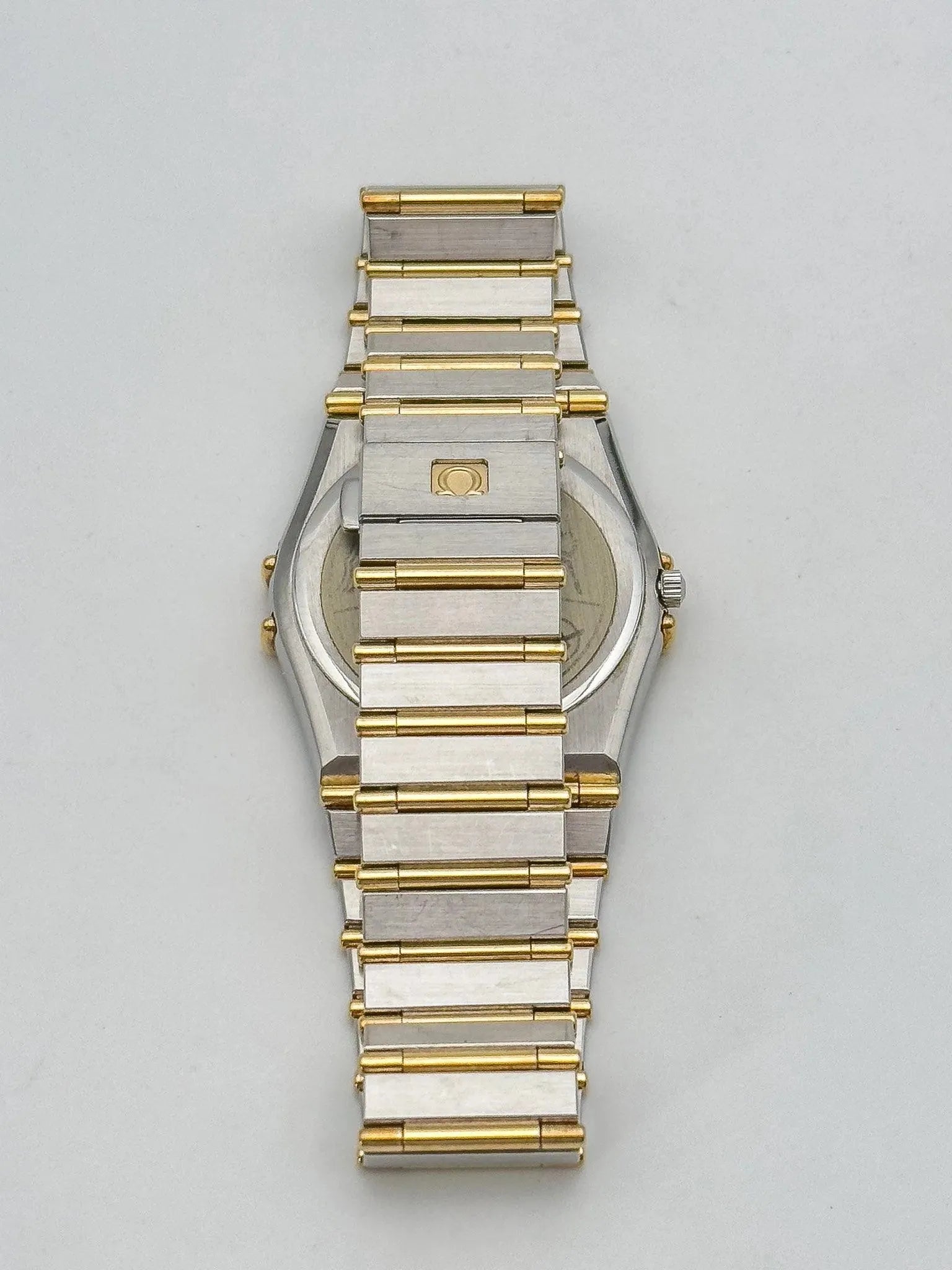Omega - Constellation Gold & Steel - 1986 - Atelier Victor Paris - Vintage Watch Shop Dubai