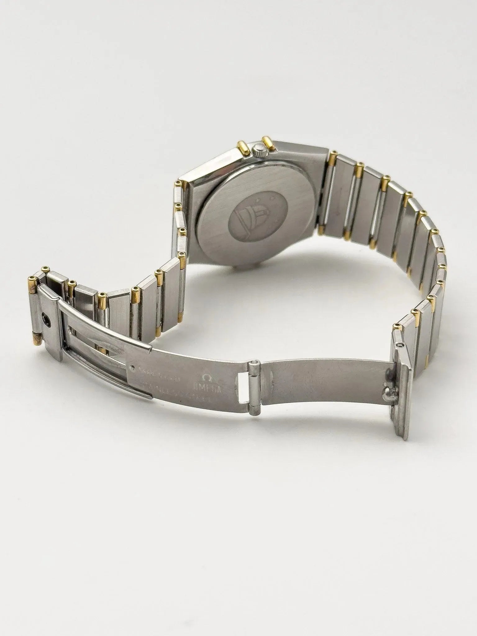 Omega - Constellation Manhattan Acier & Or 18k Date Cadran Or - 1990s - Atelier Victor Paris - Vintage Watch Shop Dubai