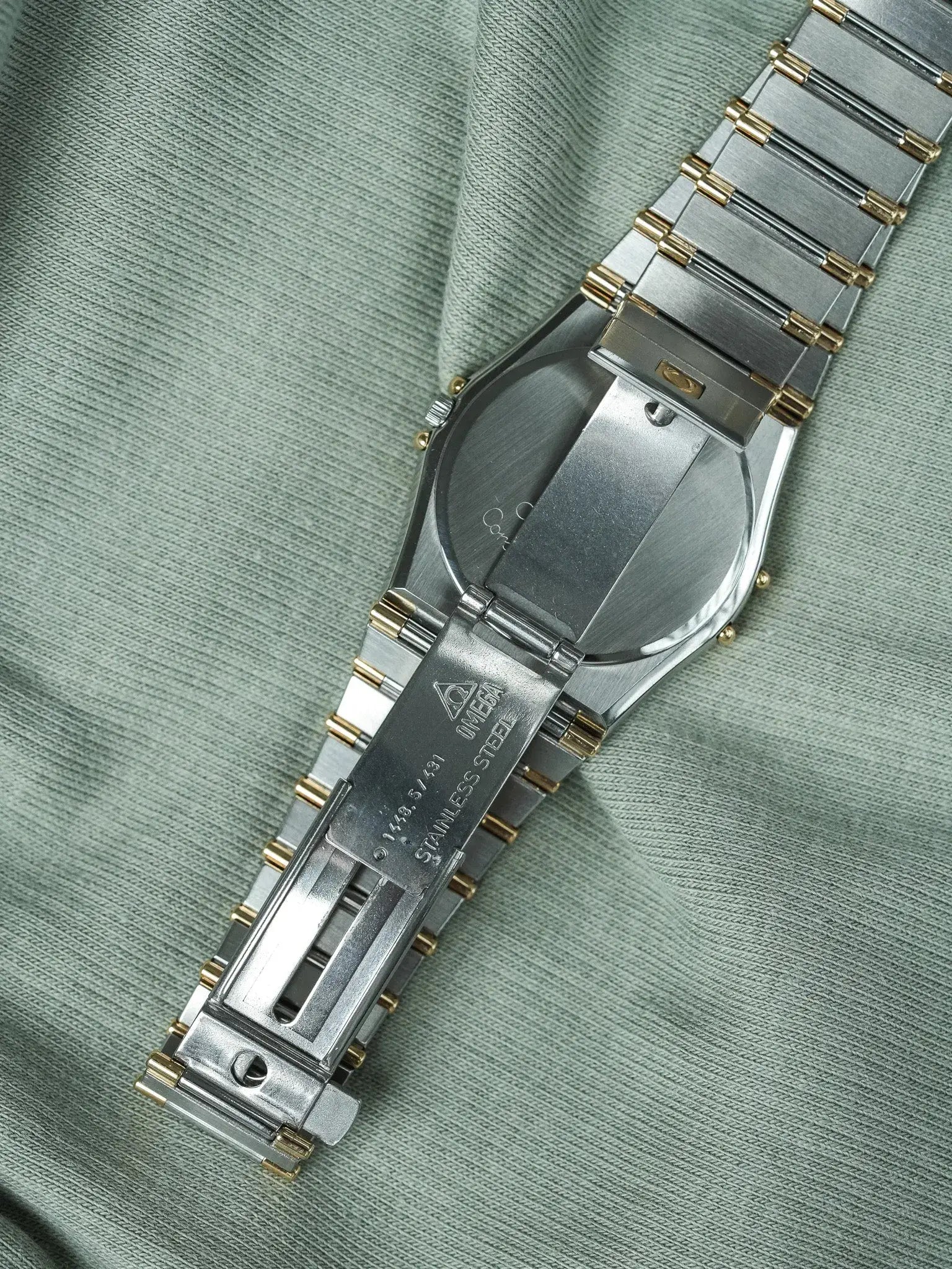 Montre Omega Constellation Day-Date (1991) – Acier & Or 18k (État Neuf)