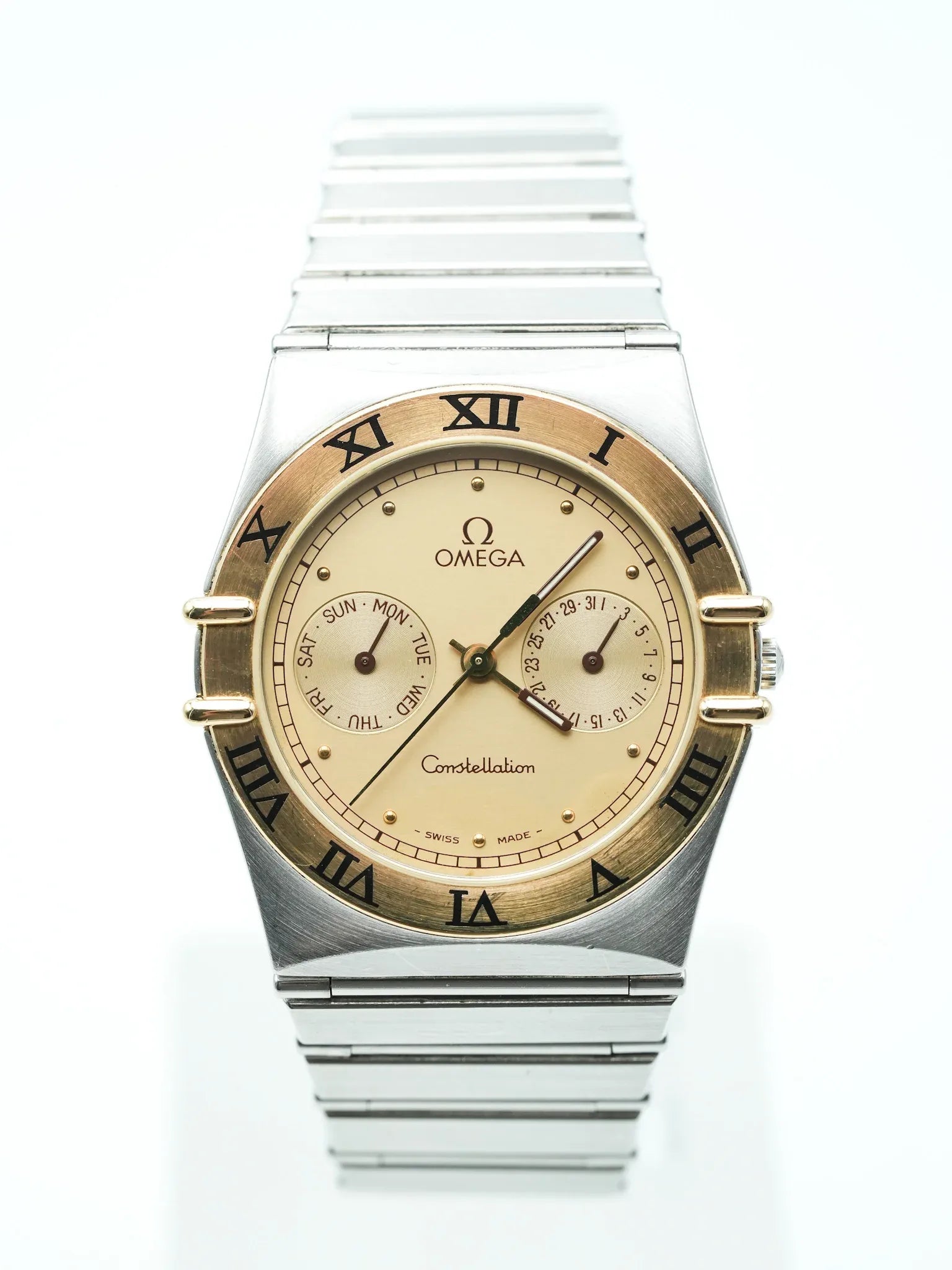 Omega - Constellation Manhattan Daydate Or et Acier - 1989 - Atelier Victor - Vintage  Shop