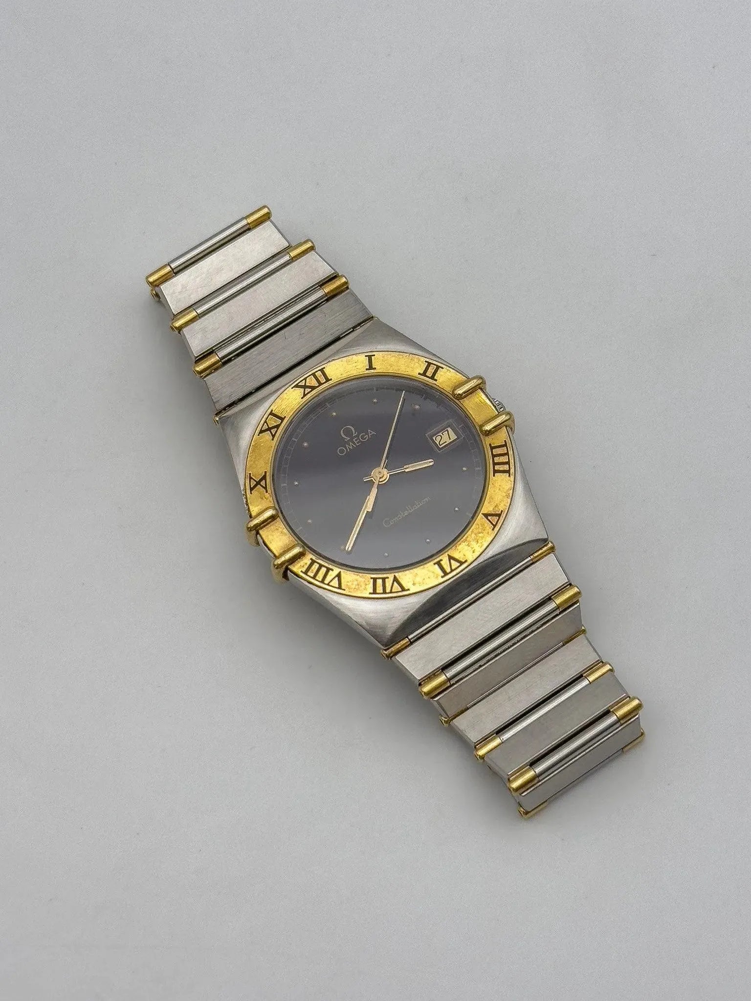 Omega - Constellation Manhattan Noir Or 18k & Acier - 1989 - Atelier Victor Paris - Vintage Watch Shop Dubai