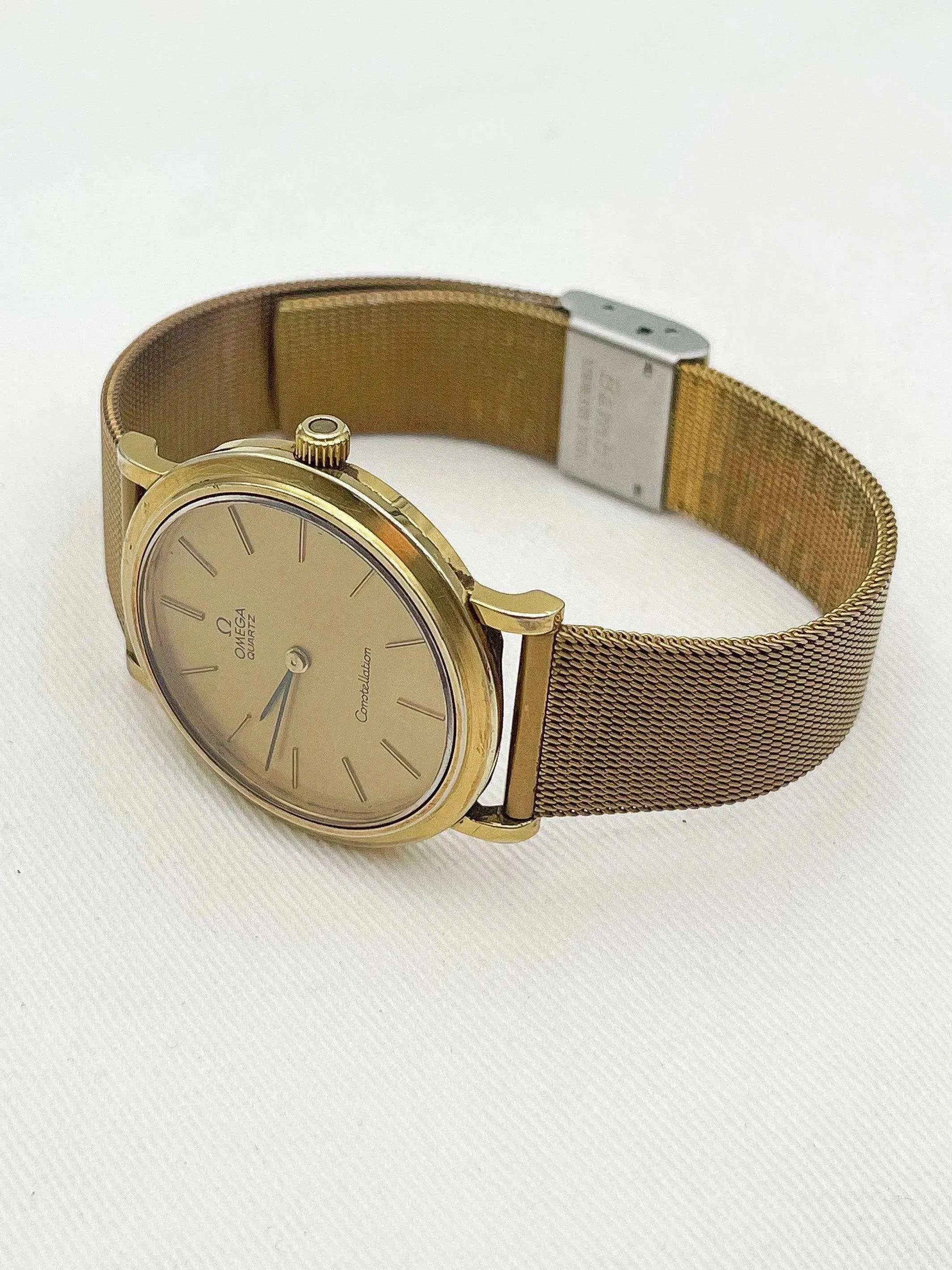 Omega - Constellation Quartz Gold - 1979 - Atelier Victor Paris - Vintage Watch Shop Dubai