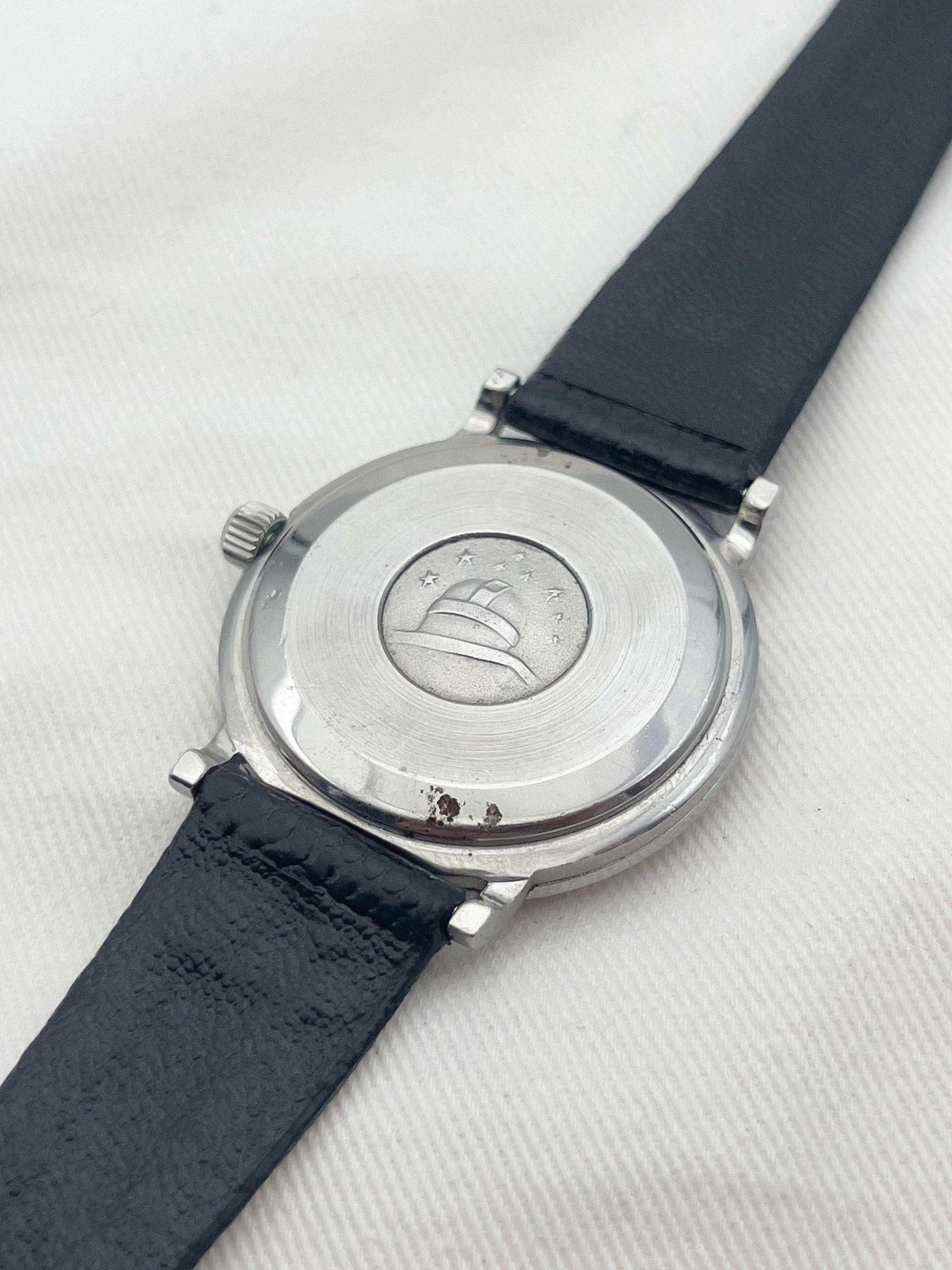 Omega - Constellation Silver - 1975 - Atelier Victor Paris - Vintage Watch Shop Dubai