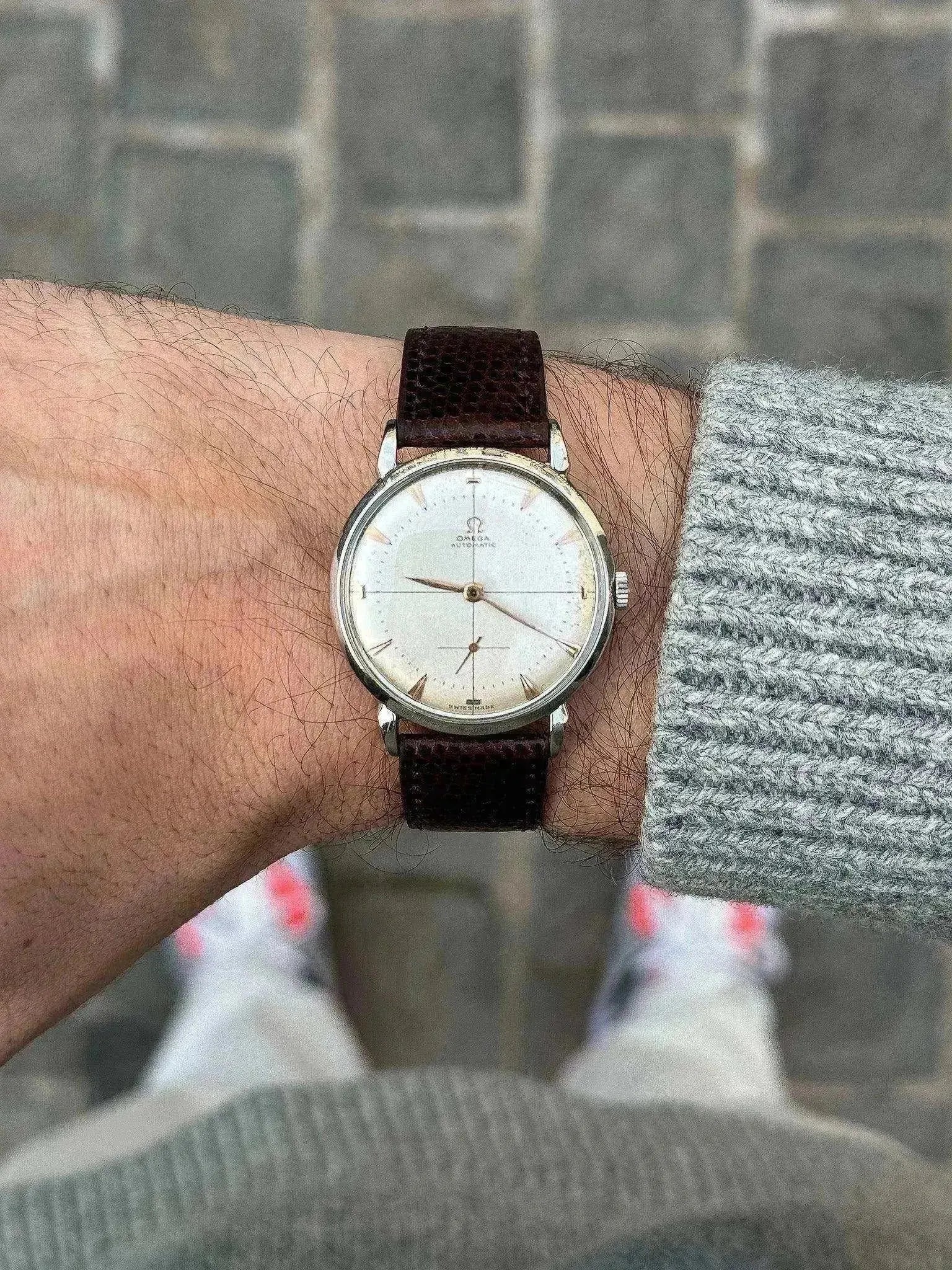 Omega - Crosshair Tear Lugs Bumper - 1950 - Atelier Victor