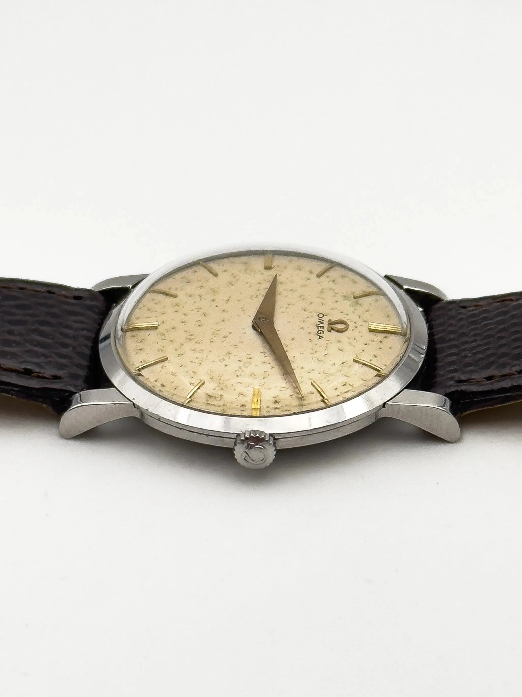 Omega - Dauphine Patine - 1956 - Atelier Victor - Vintage  Shop