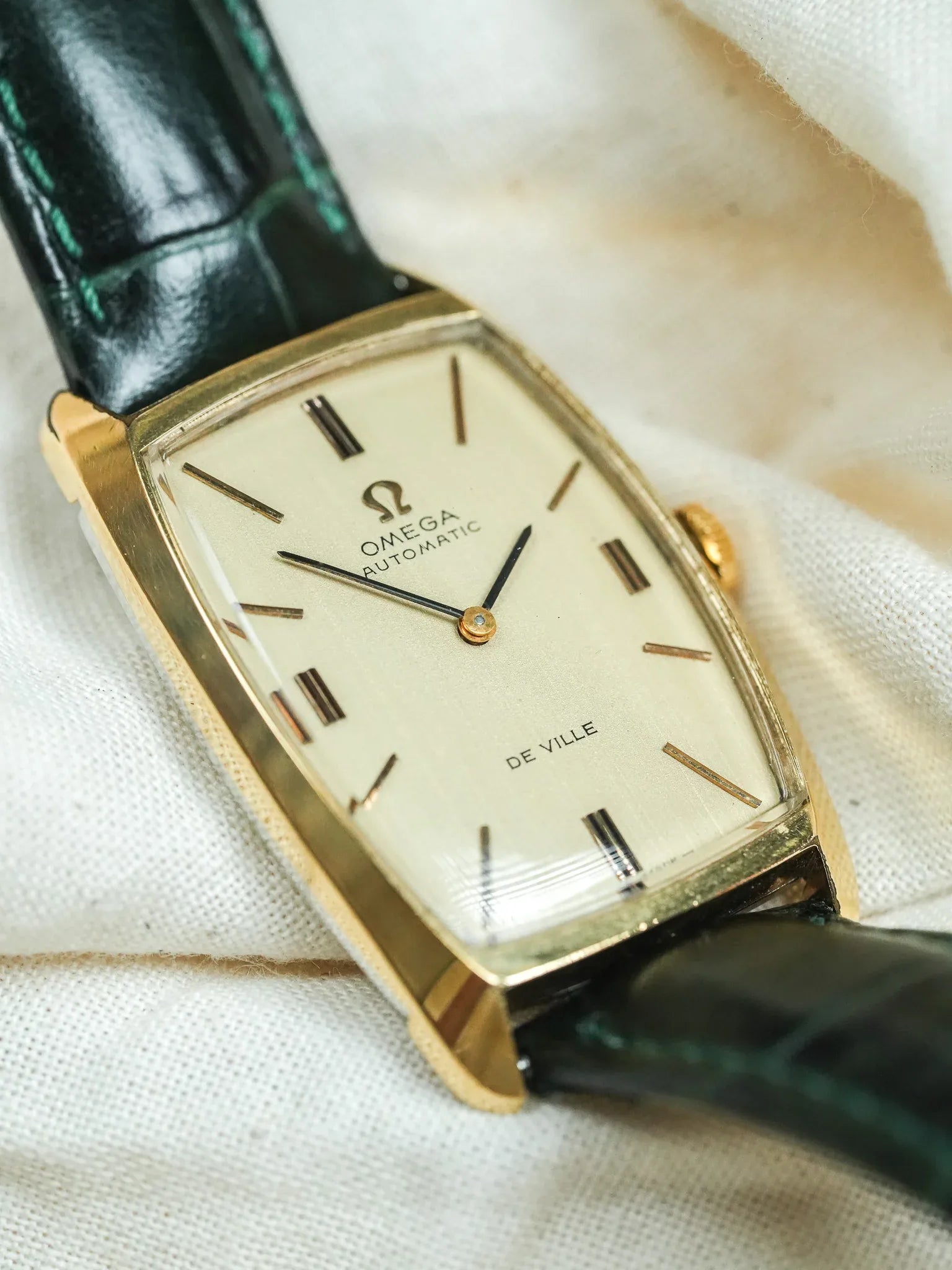 Omega - De Ville 151.021 Tonneau Automatique Plaqué or - 1970 - Atelier Victor