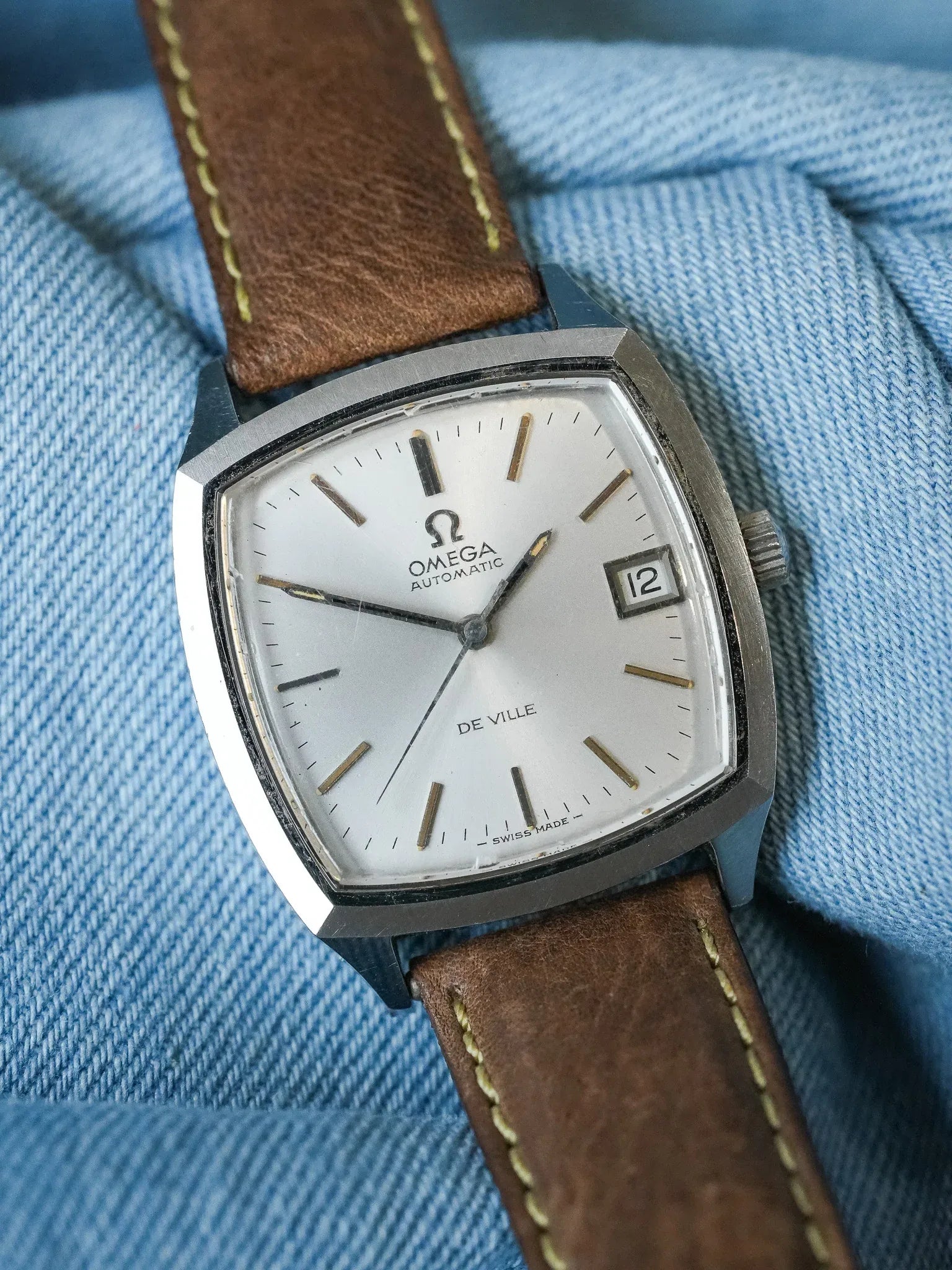 Omega - De Ville 166.075 Tonneau Acier - 1970s - Atelier Victor - Vintage  Shop