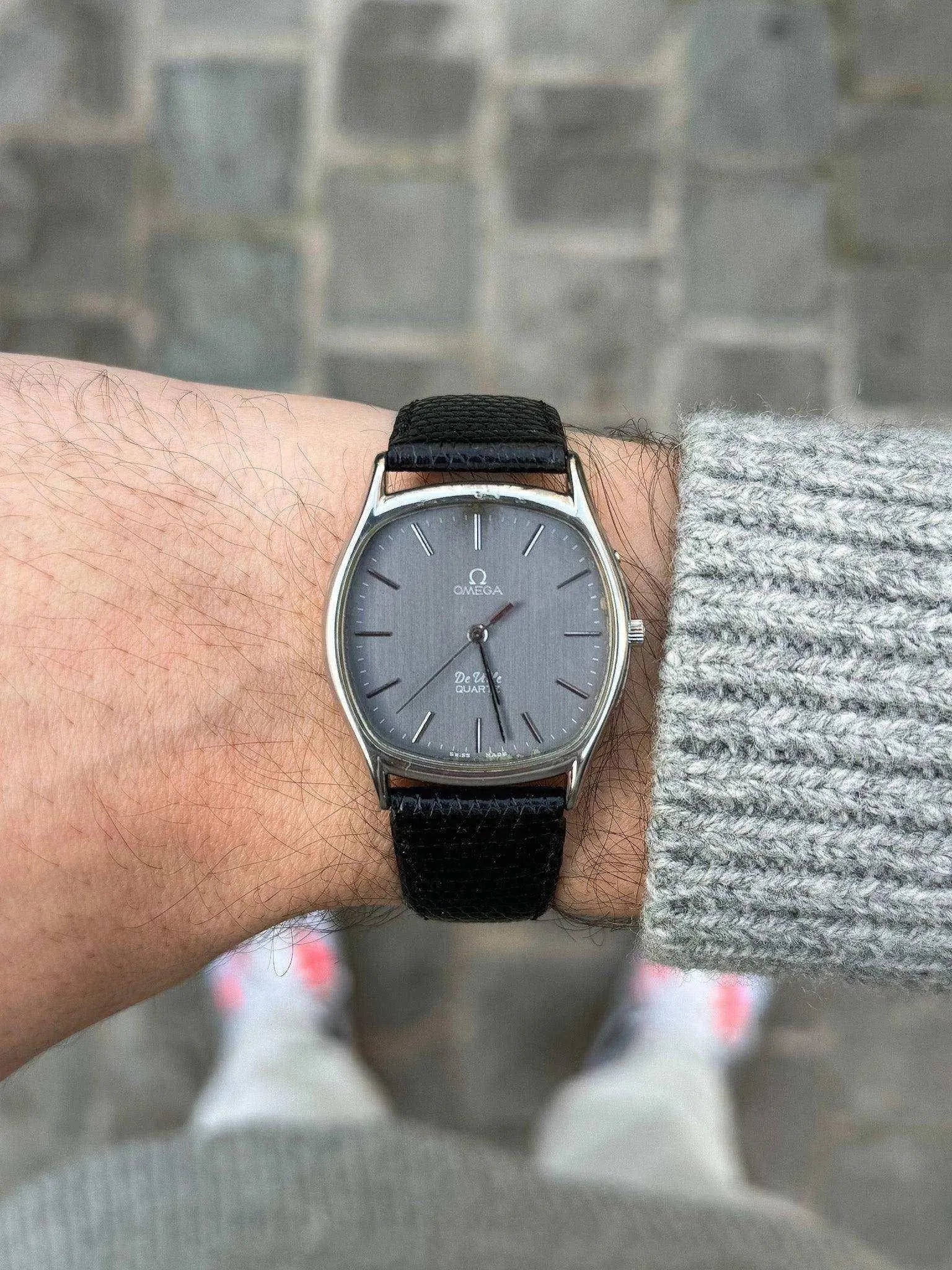 Omega - De Ville Anthracite - 1980 - Atelier Victor Paris - Vintage Watch Shop Dubai