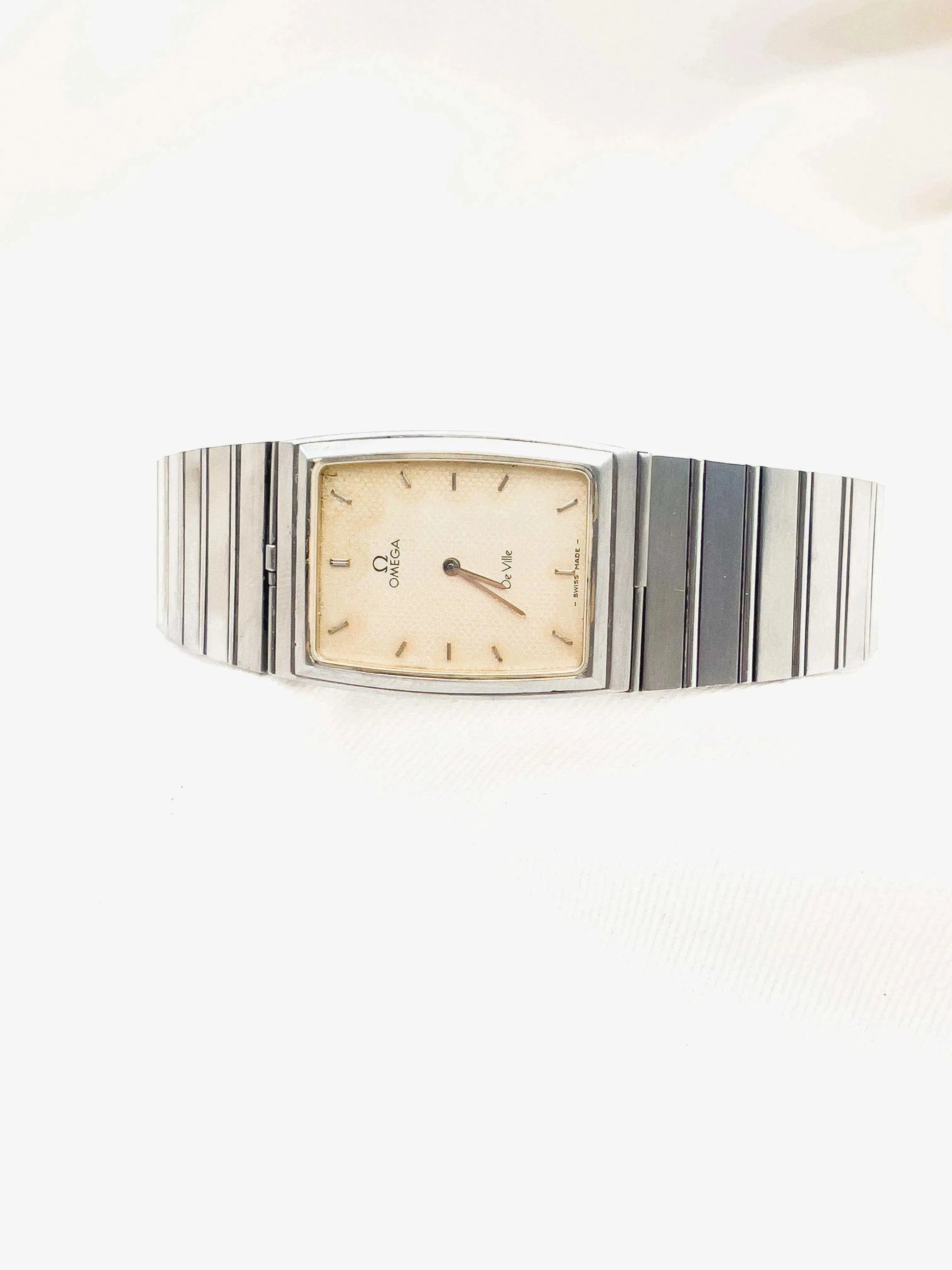Omega - De Ville - Atelier Victor Paris - Vintage Watch Shop Dubai