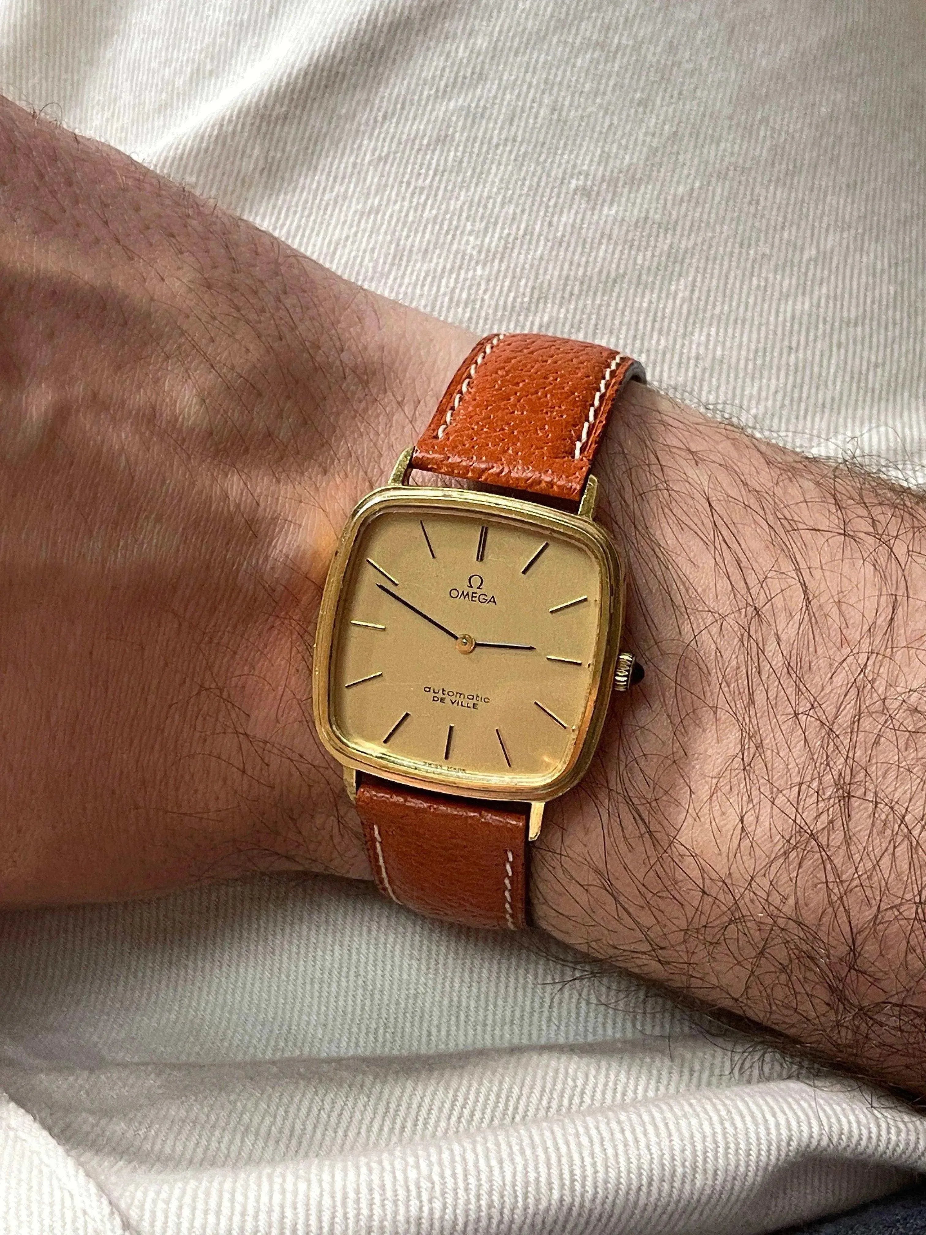 Omega - De Ville Auto Cabochon - 1974 - Atelier Victor