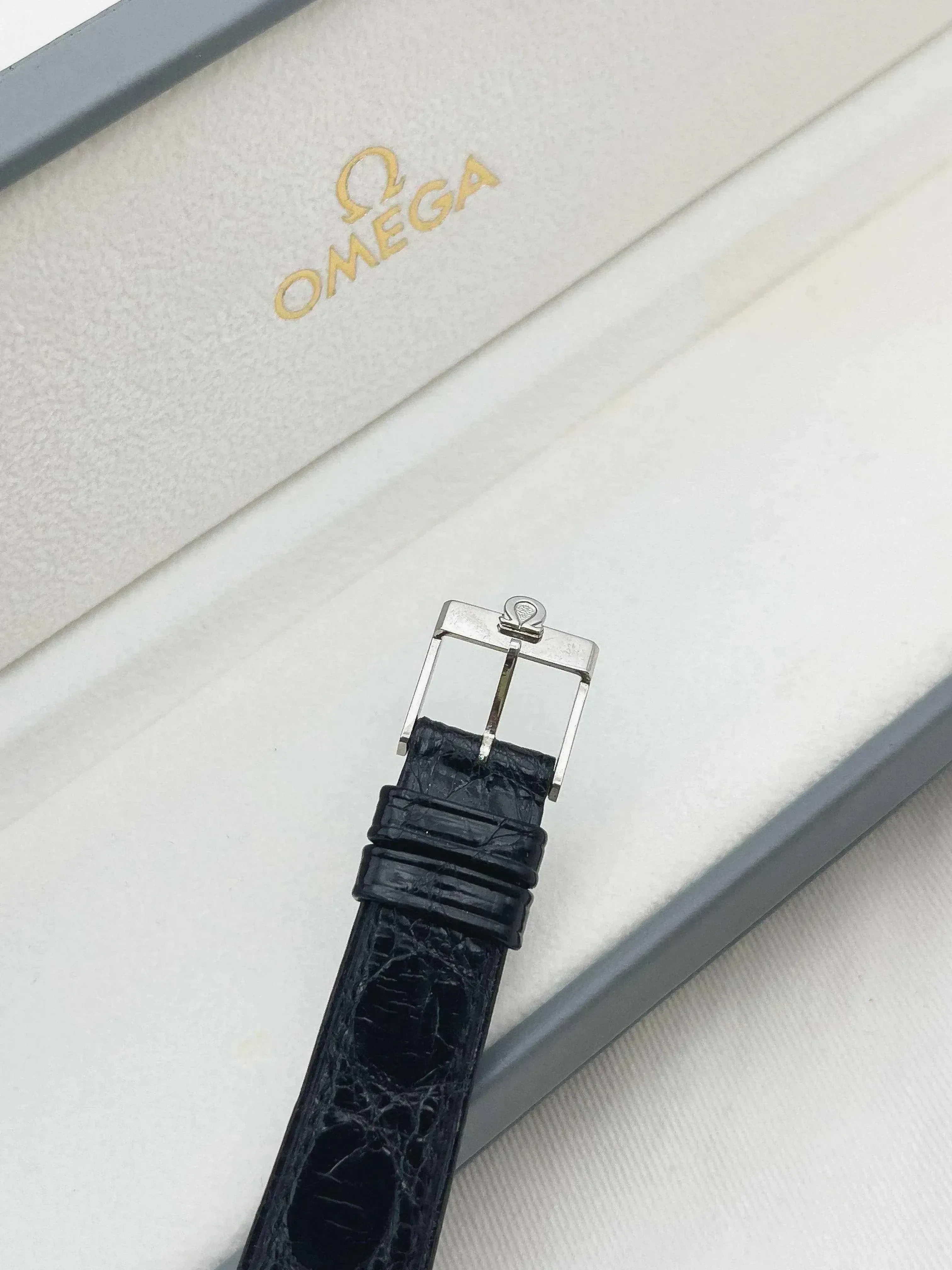 Omega De Ville Bicolores Gris - NOS - Boite & Papier - 1979 - Atelier Victor