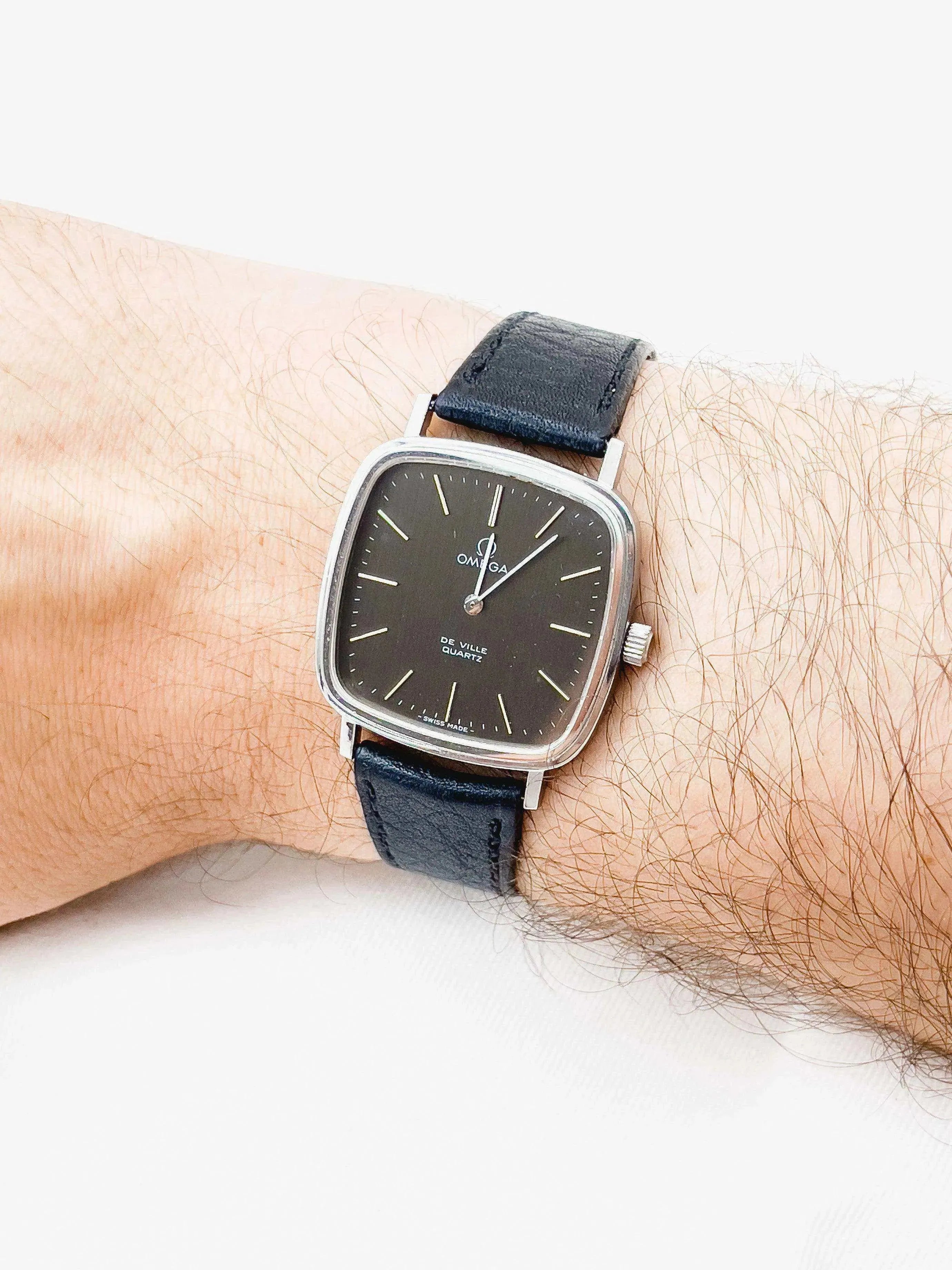 Omega - De Ville Black/Grey Dial - 1978 - Atelier Victor Paris - Vintage Watch Shop Dubai