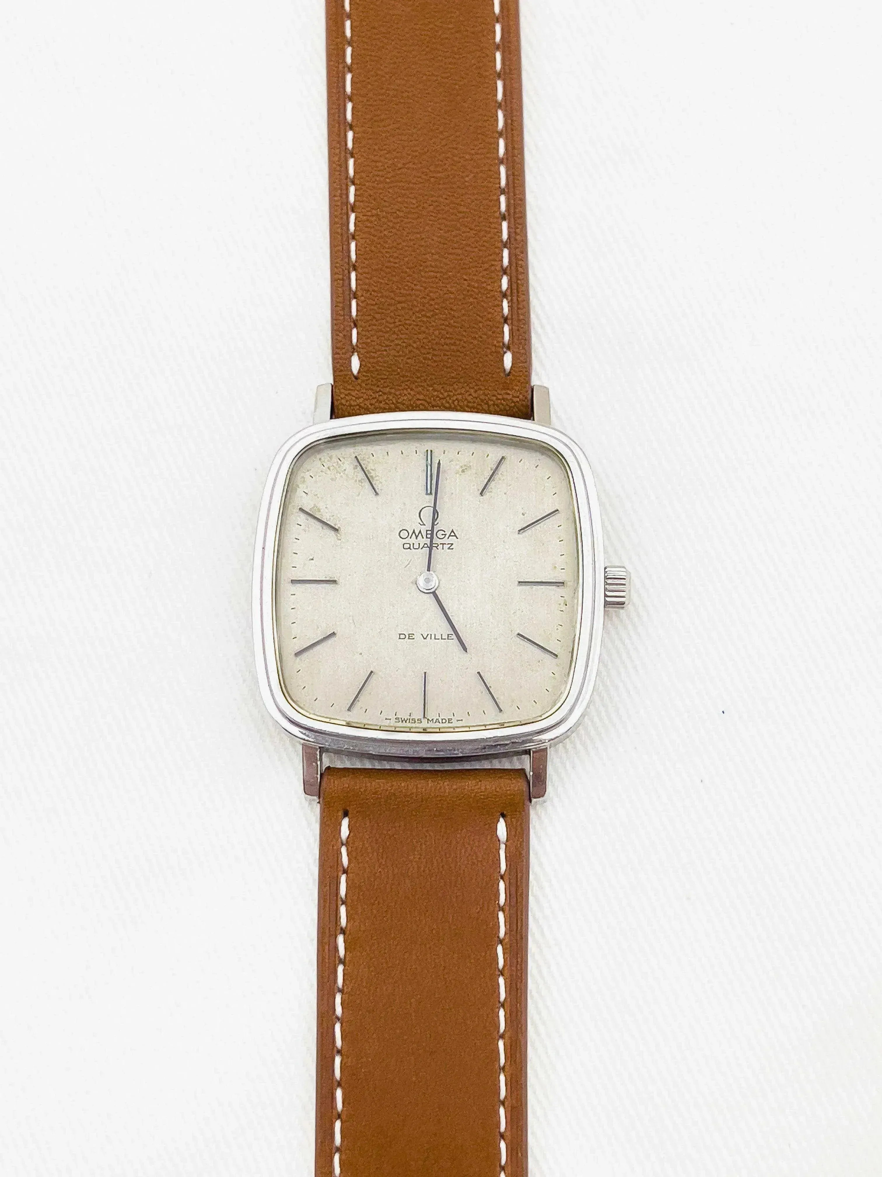 Omega - De Ville Champagne Patiné - 1978 - Atelier Victor - Vintage  Shop