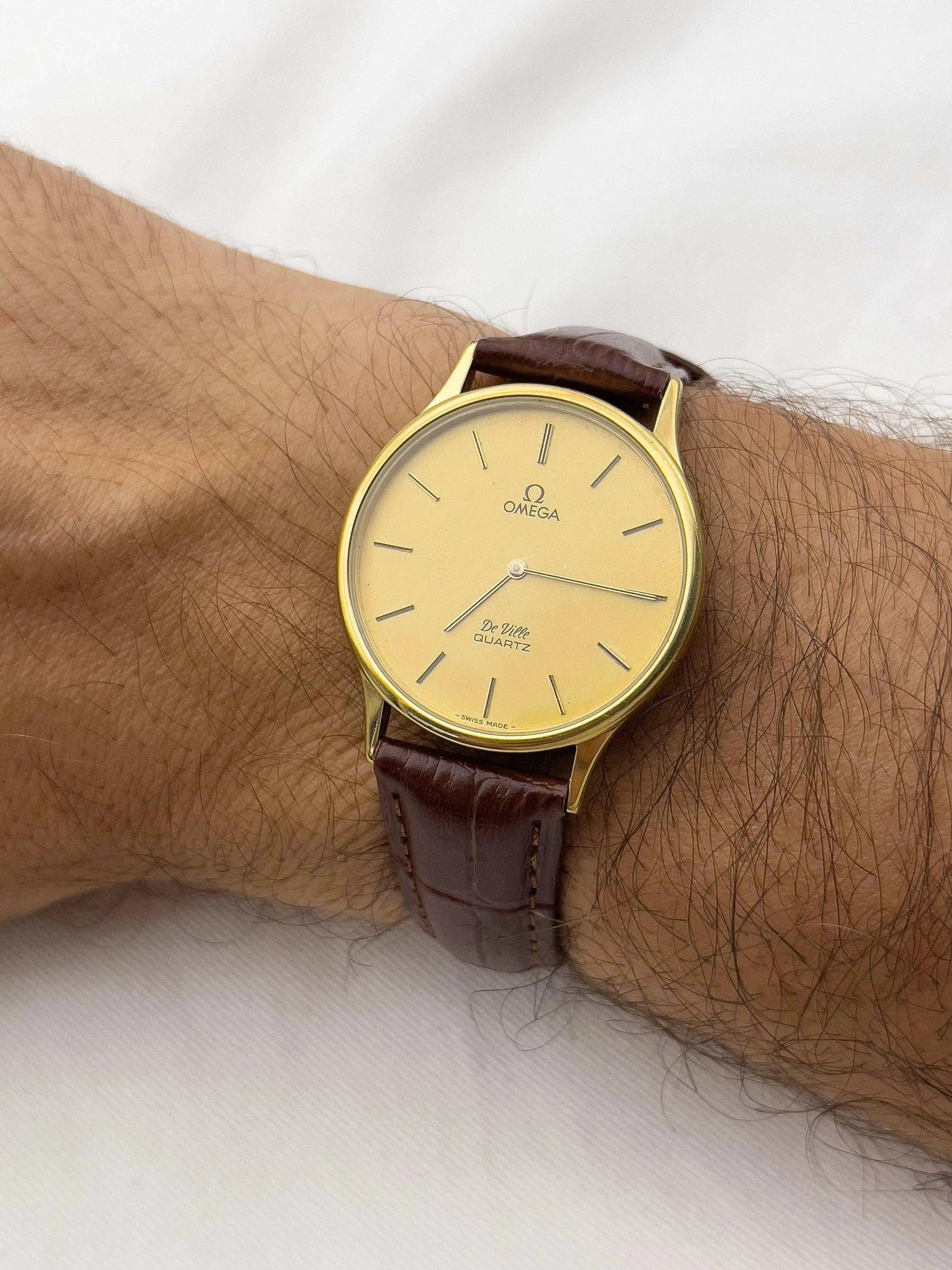 Omega - De Ville Circle Gold - 1970's - Atelier Victor Paris - Vintage Watch Shop Dubai