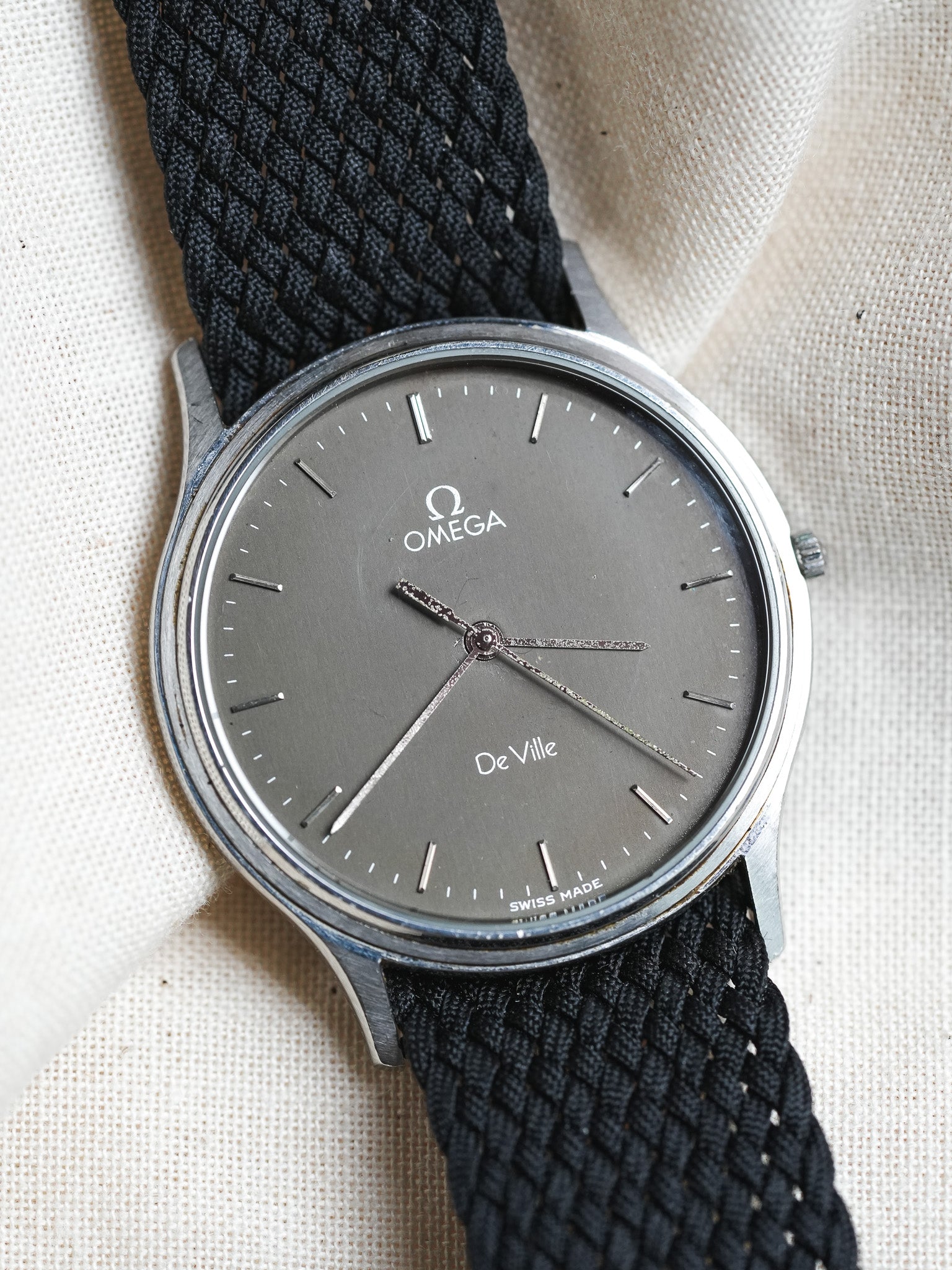 Omega - De Ville Dress Watch Anthracite - 1982 - Atelier Victor - Vintage  Shop