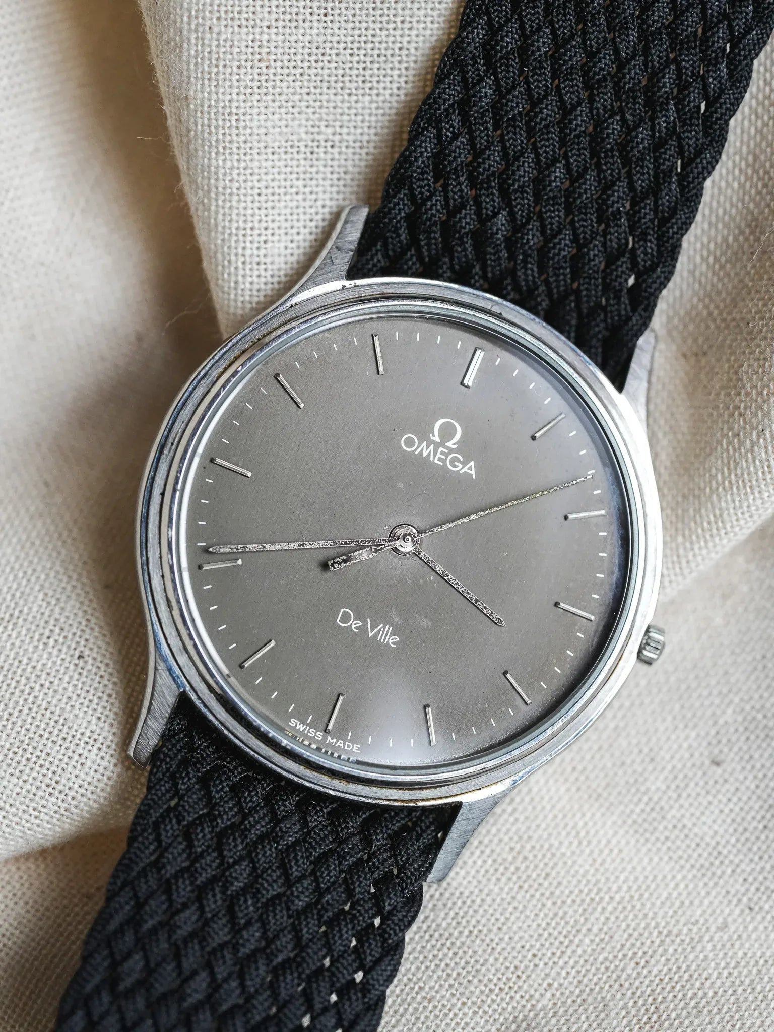 Omega - De Ville Dress Watch Anthracite - 1982 - Atelier Victor - Vintage  Shop