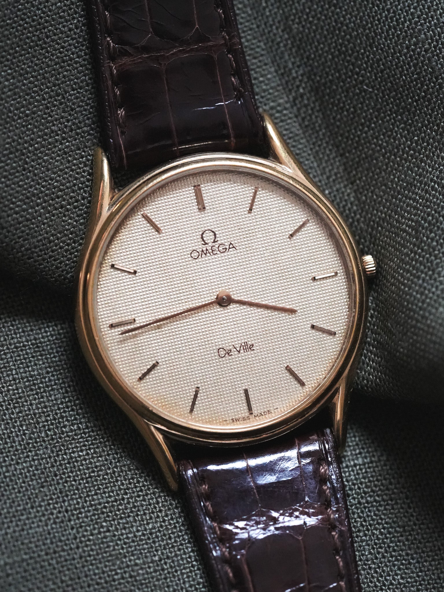 Omega - De Ville Dress Watch Clous de Paris - 1982 - Atelier Victor Paris - Vintage Watch Shop Dubai