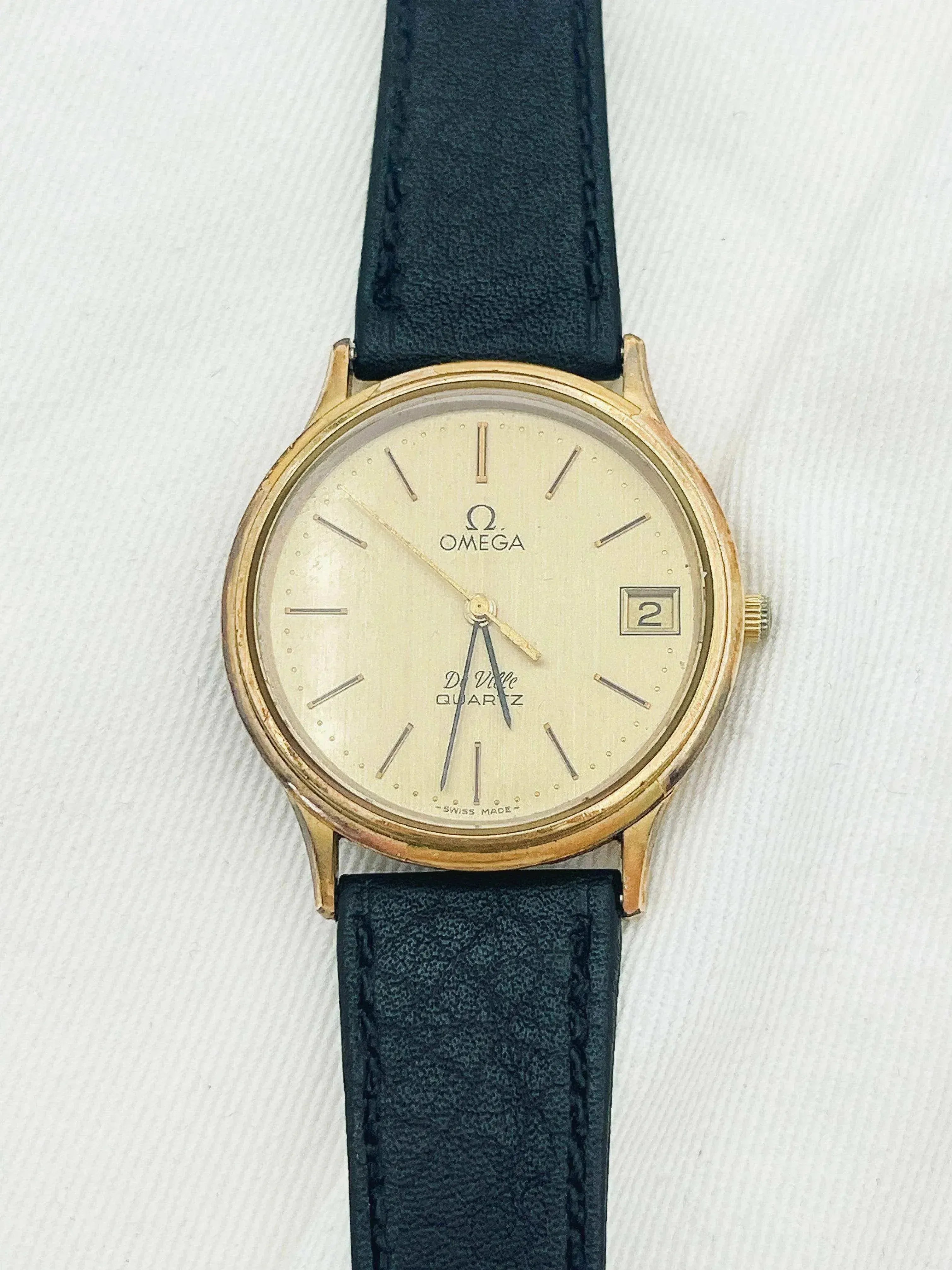 Omega - De Ville Gold Circle Date - 1980 - Atelier Victor - Vintage  Shop