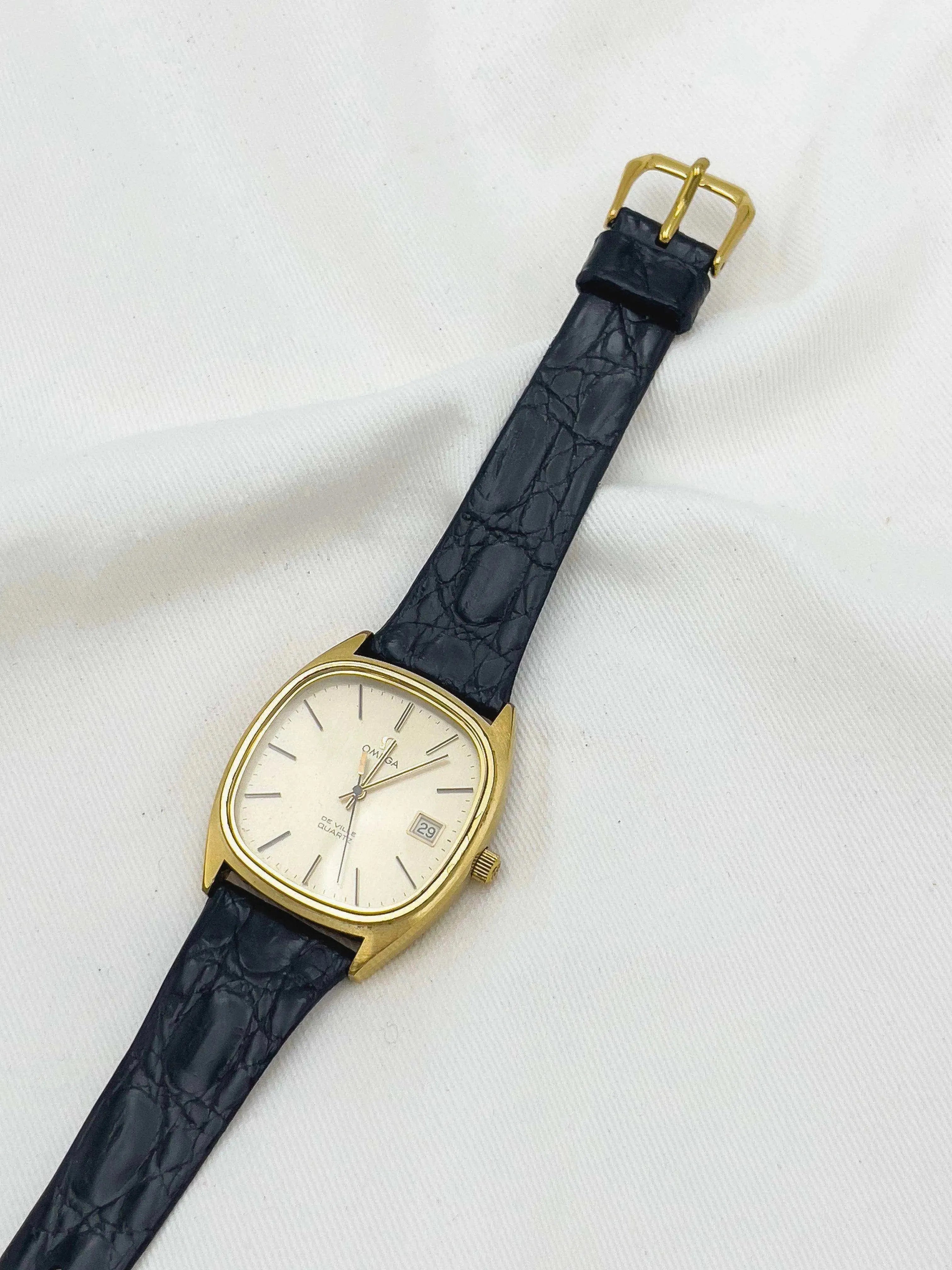 Omega - De Ville Gold date - 1976 - Atelier Victor Paris - Vintage Watch Shop Dubai