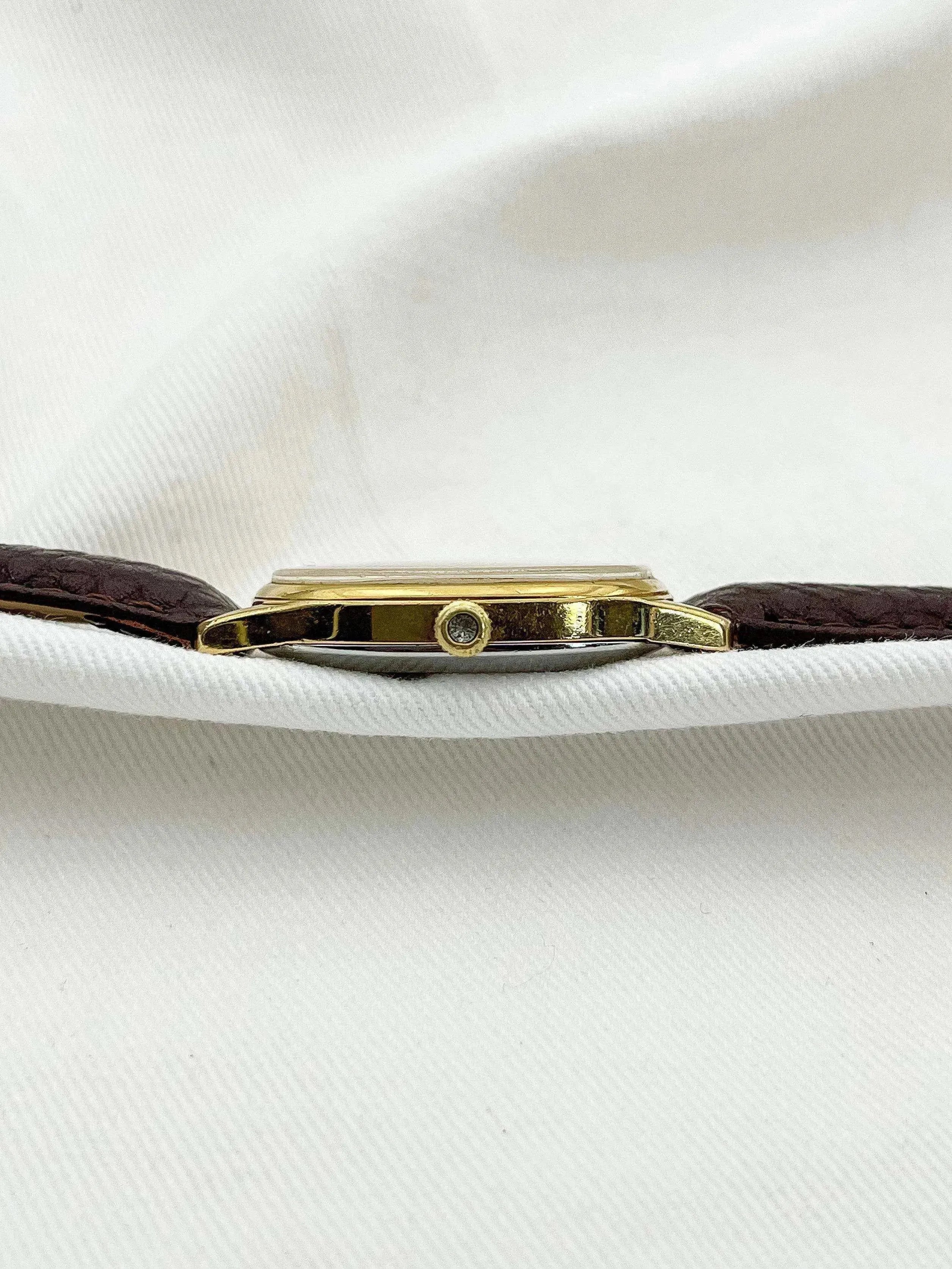 Omega - De Ville Gold Dial - 1979 - Atelier Victor - Vintage  Shop