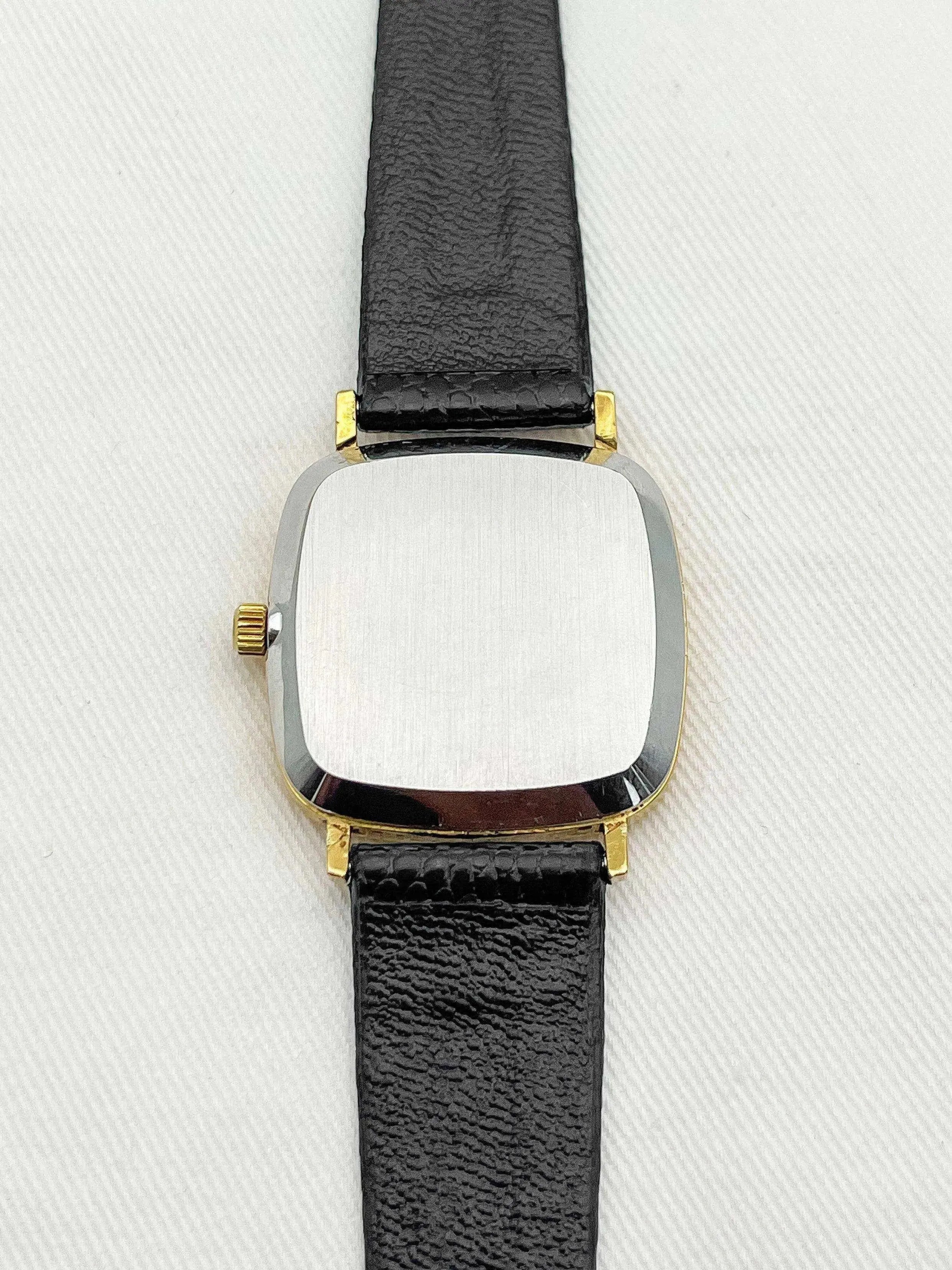 Omega - De Ville Gold Square Patina Quartz - 1977 - Atelier Victor Paris - Vintage Watch Shop Dubai