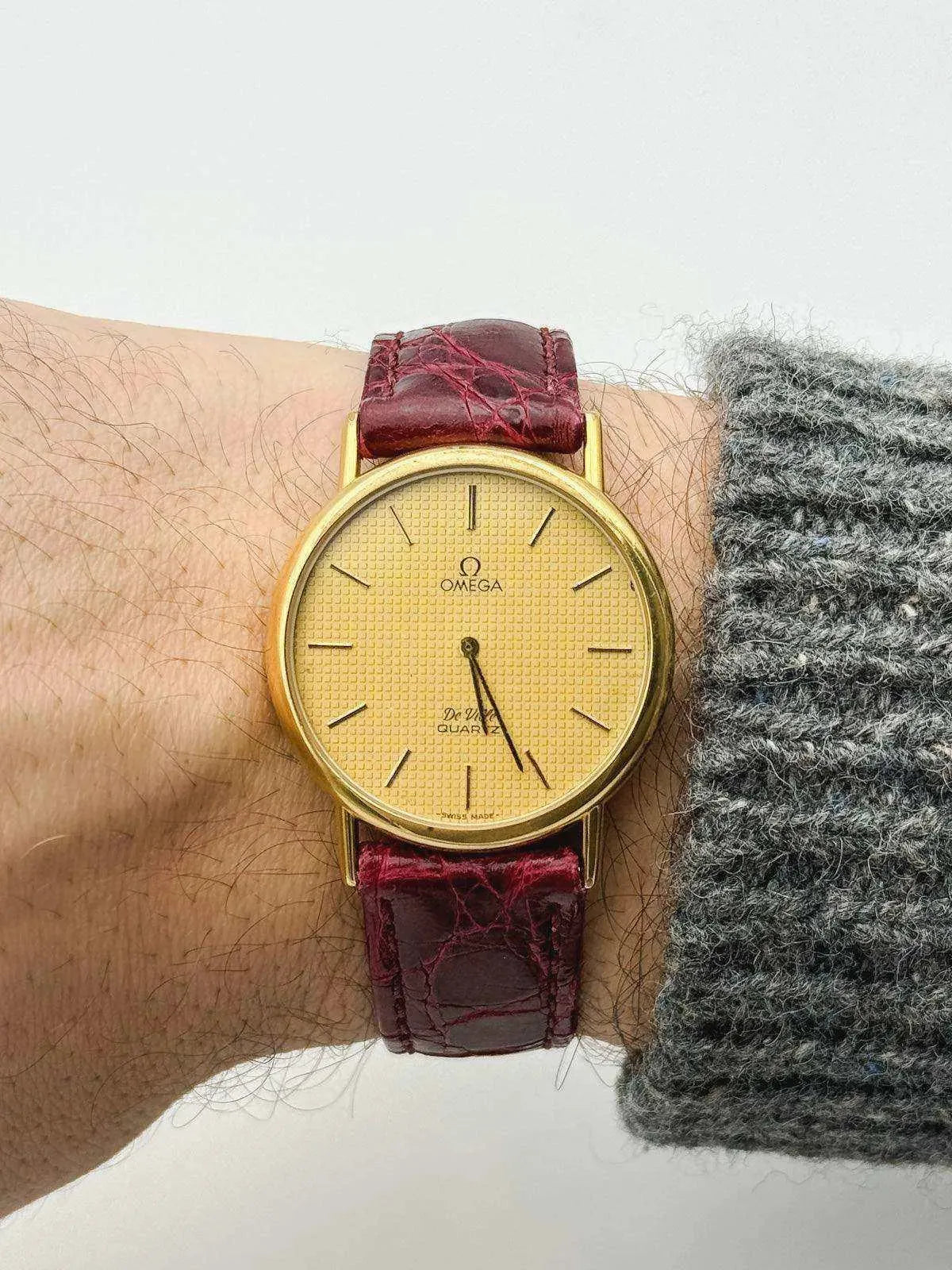Omega - De Ville Gold Tapisserie - 1970s - Atelier Victor Paris - Vintage Watch Shop Dubai