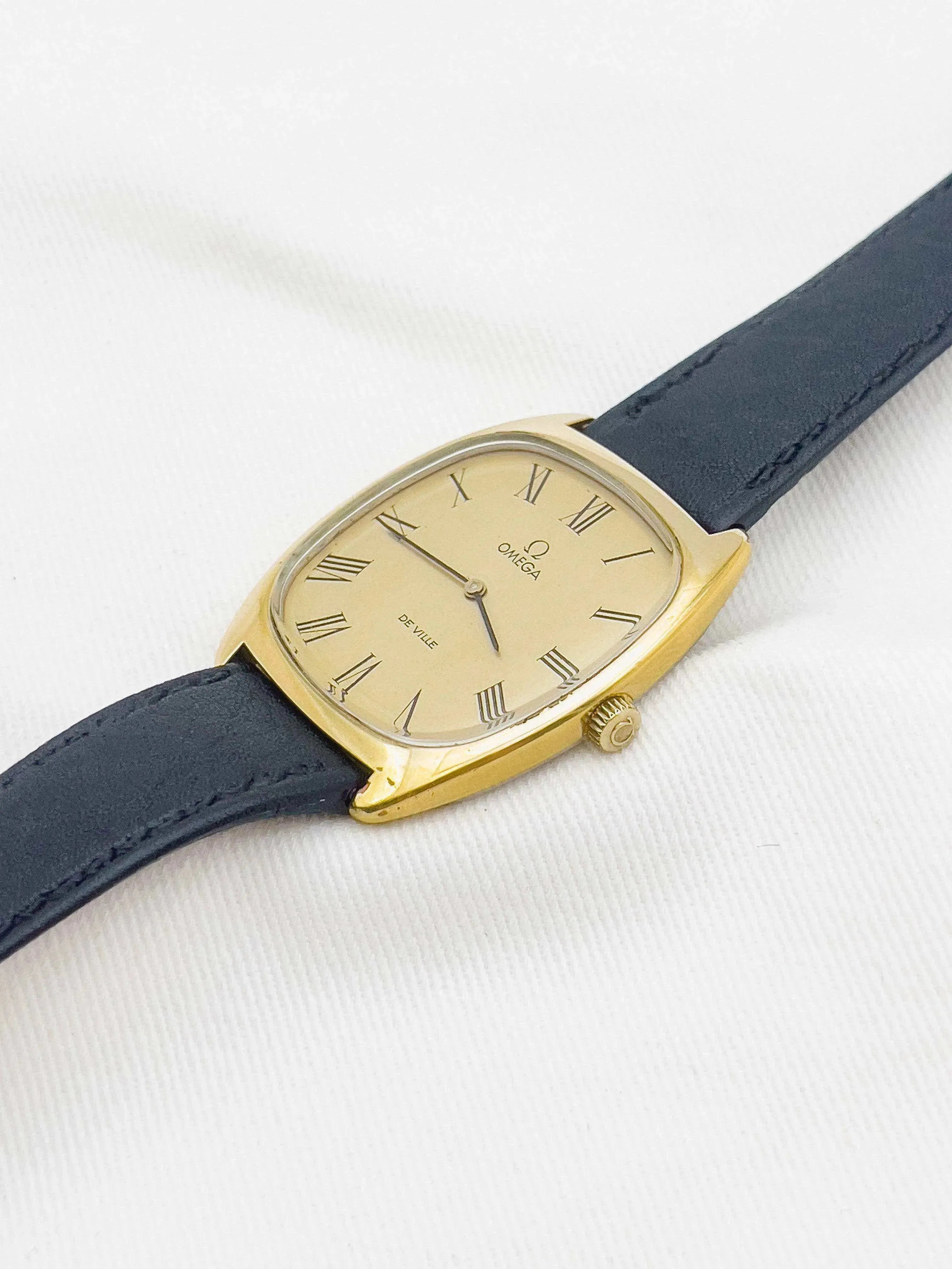 Omega - De Ville Index Romain Gold - 1975 - Atelier Victor Paris - Vintage Watch Shop Dubai