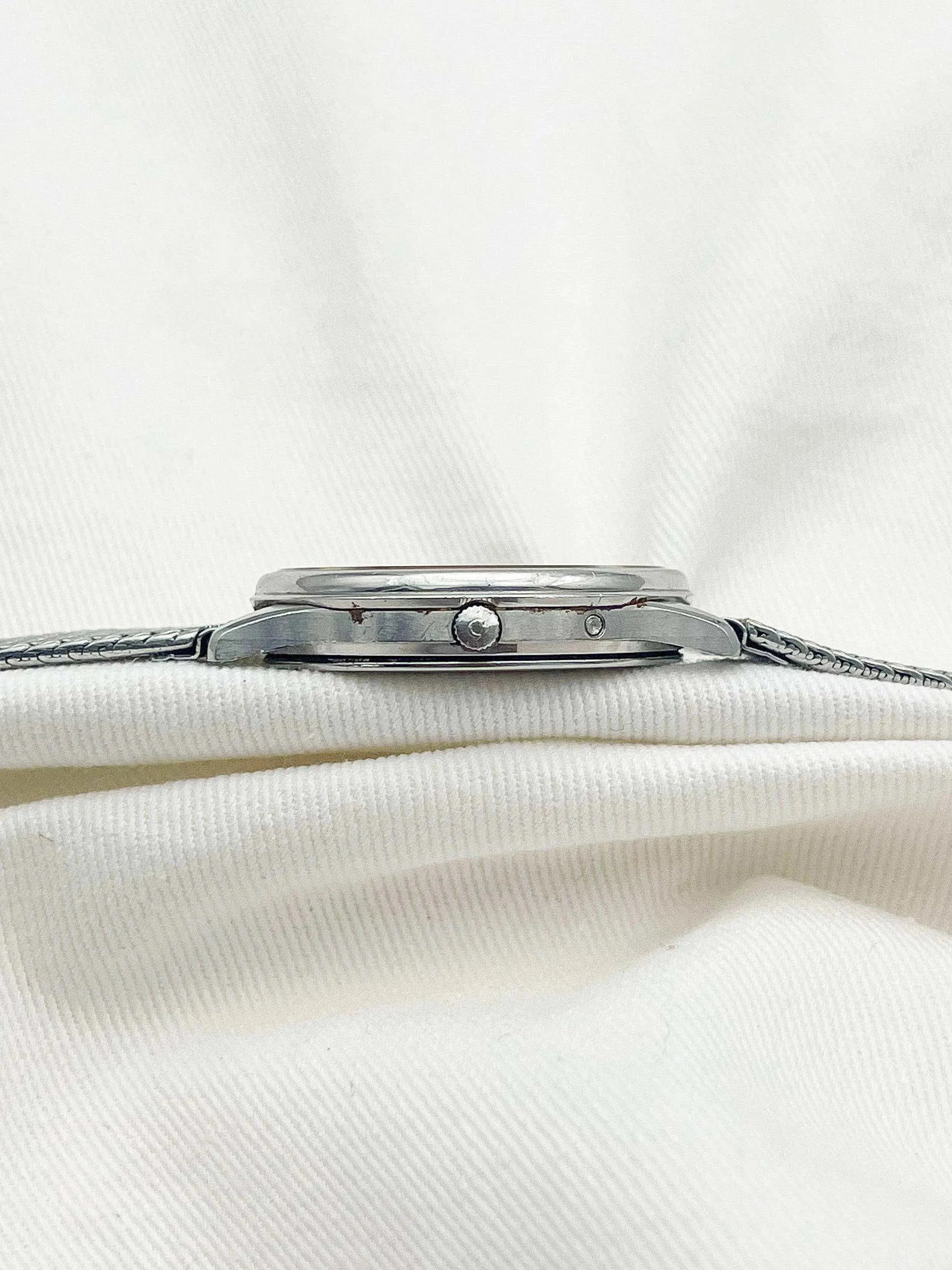 Omega - De Ville Milanaise Date - 1978 - Atelier Victor Paris - Vintage Watch Shop Dubai