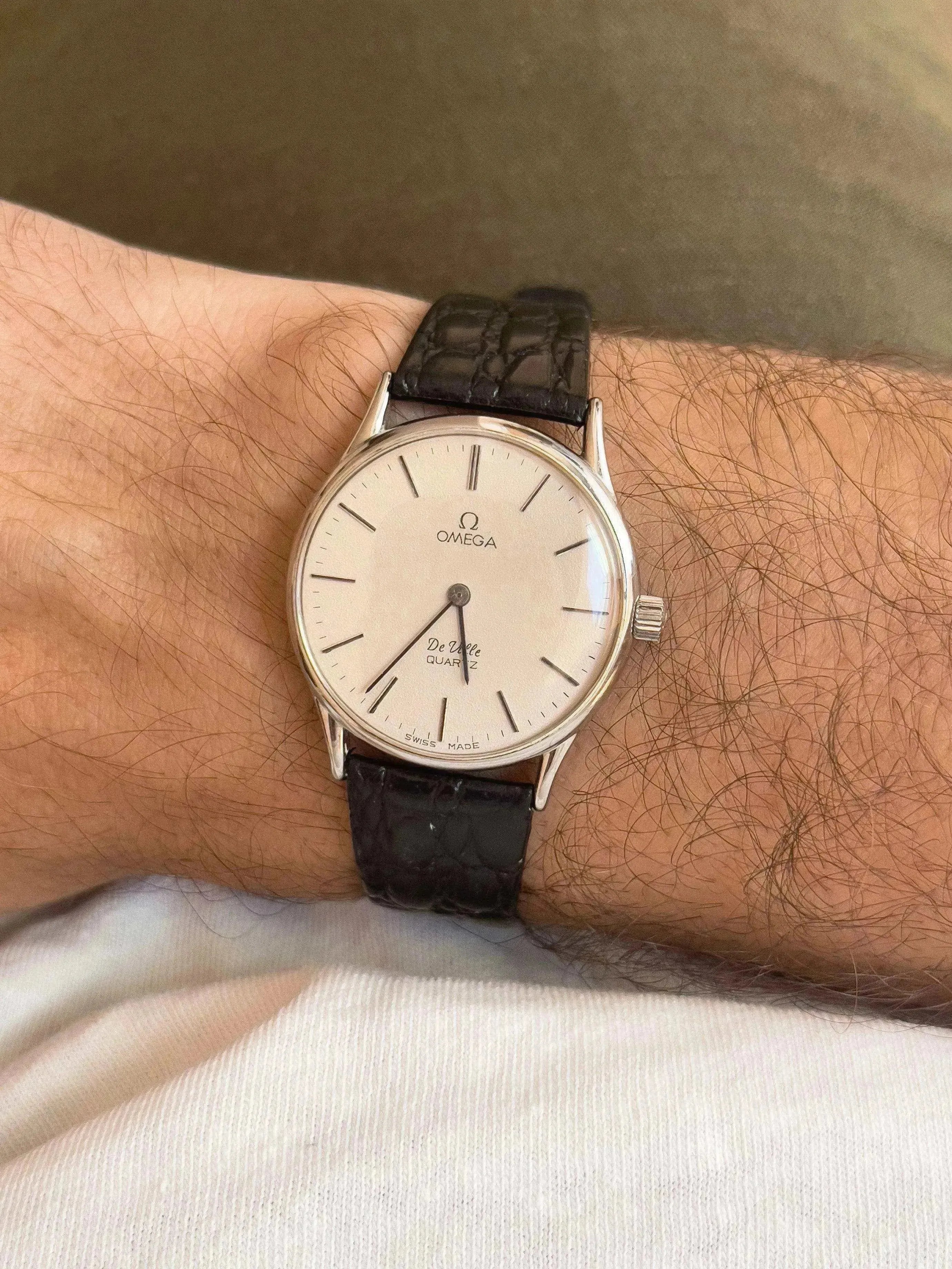 Omega - De Ville Moon Dial - 1976 - Atelier Victor Paris - Vintage Watch Shop Dubai