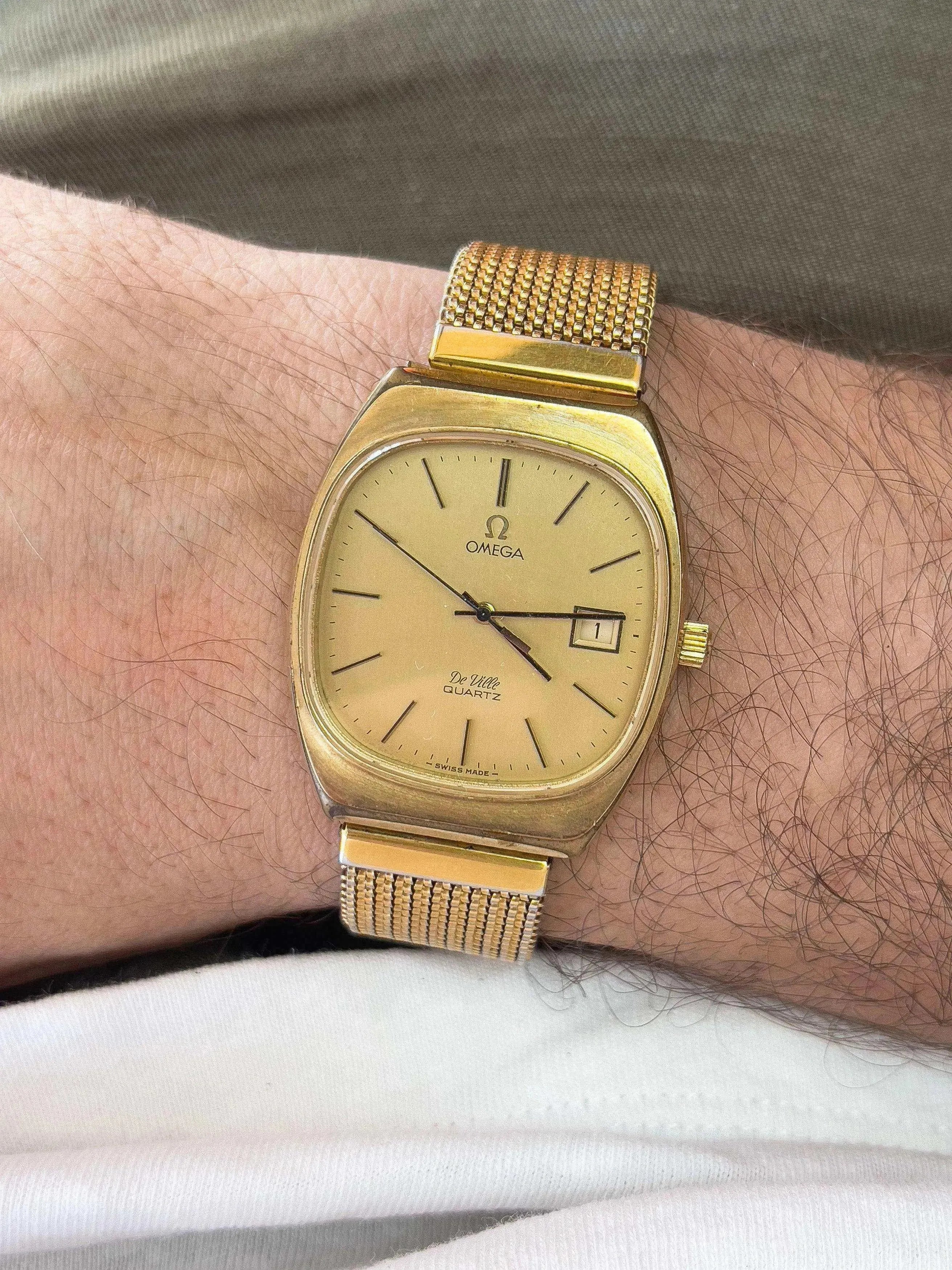Omega - De Ville Oversize Gold - 1978 - Atelier Victor Paris - Vintage Watch Shop Dubai