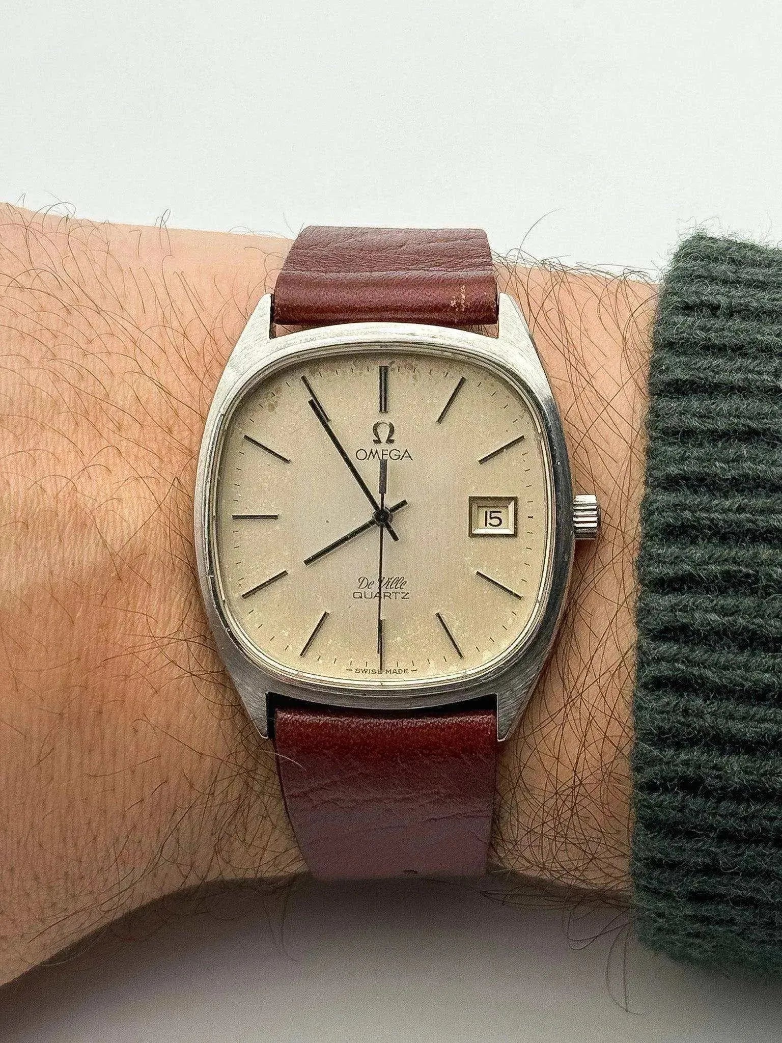 Omega - De Ville Patine Oversized - 1979 - Atelier Victor Paris - Vintage Watch Shop Dubai