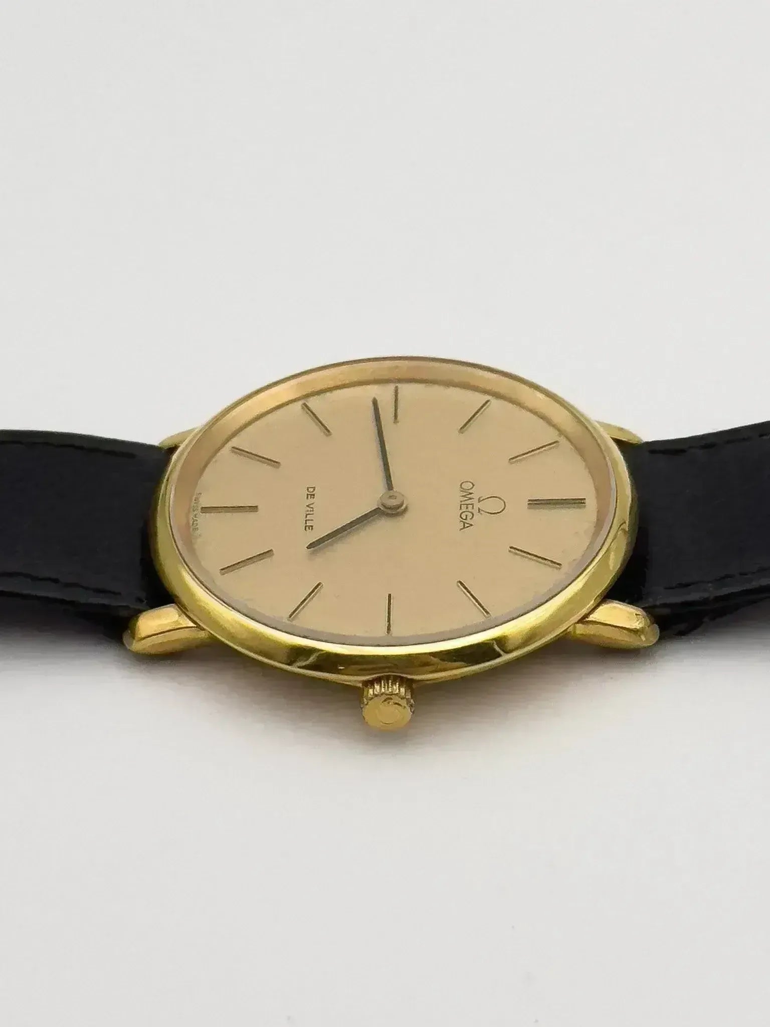 Omega - De Ville Gold-plated circle - 1973