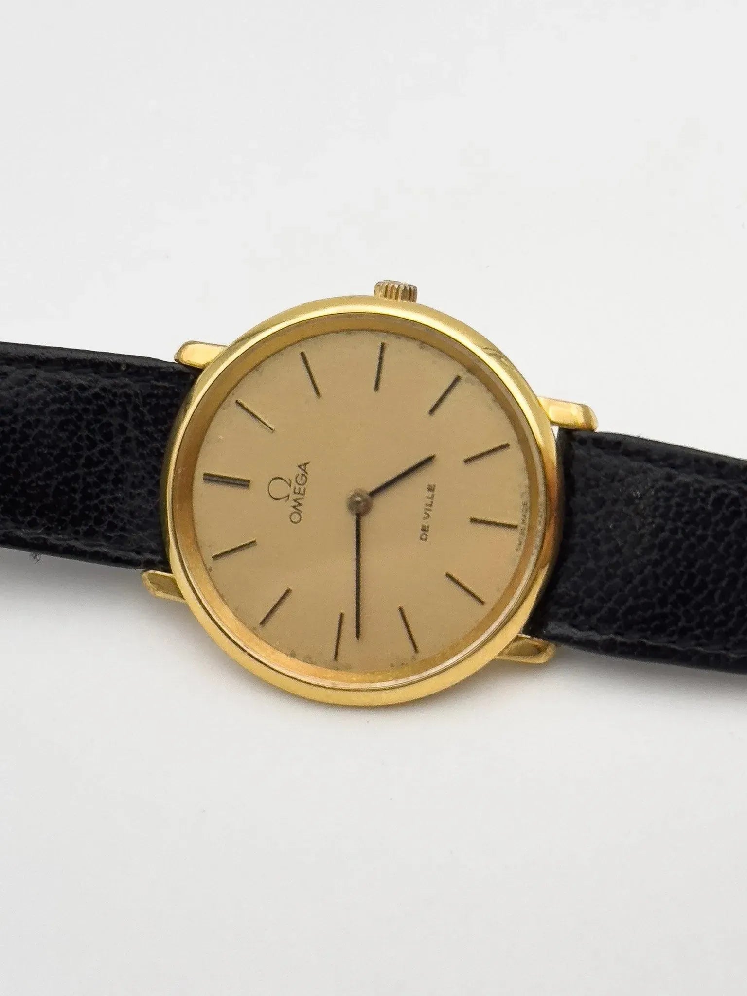 Omega - De Ville Plaqué or circle - 1973 - Atelier Victor - Vintage  Shop