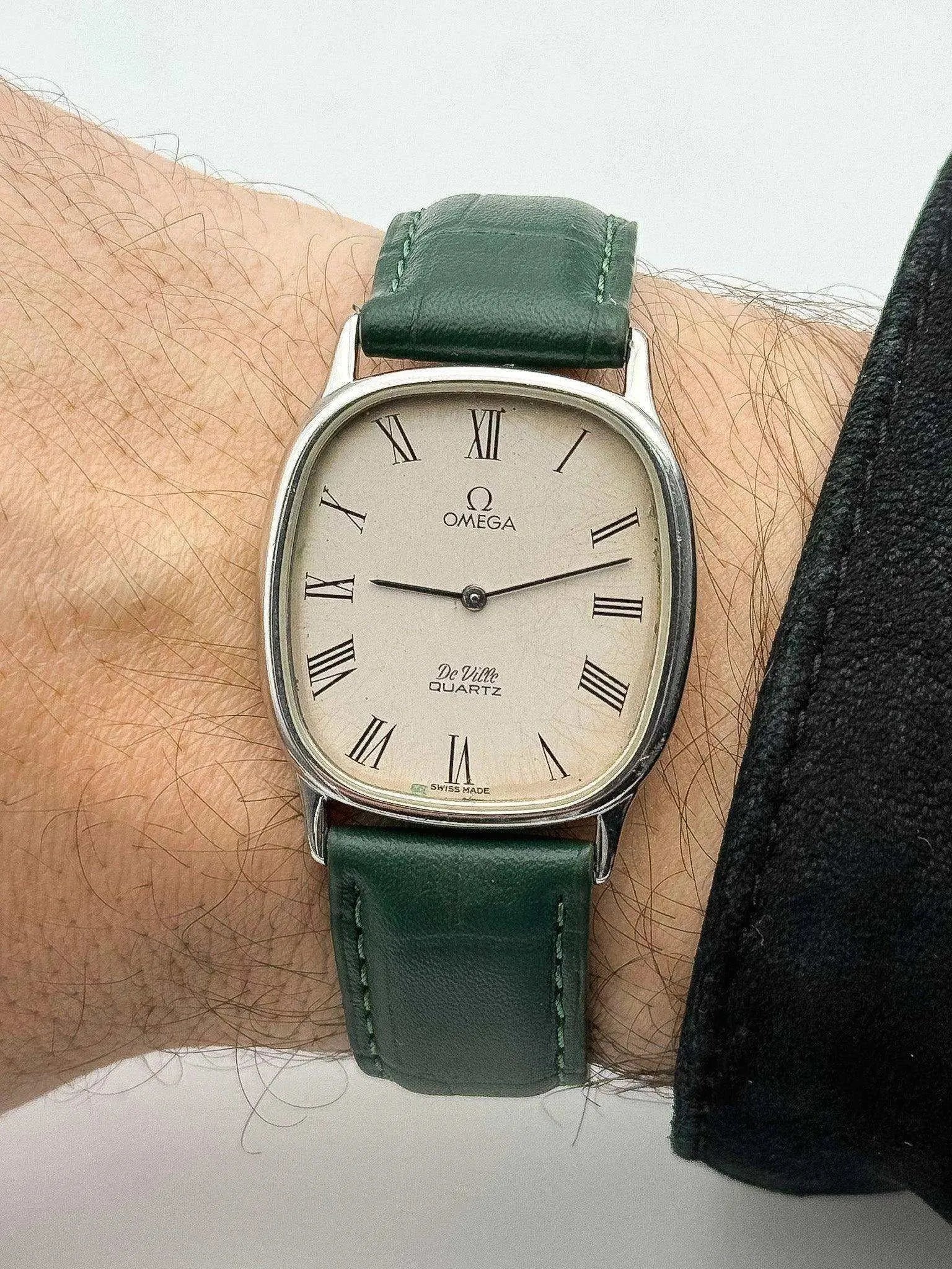 Omega - De Ville Romain - 1970's - Atelier Victor Paris - Vintage Watch Shop Dubai