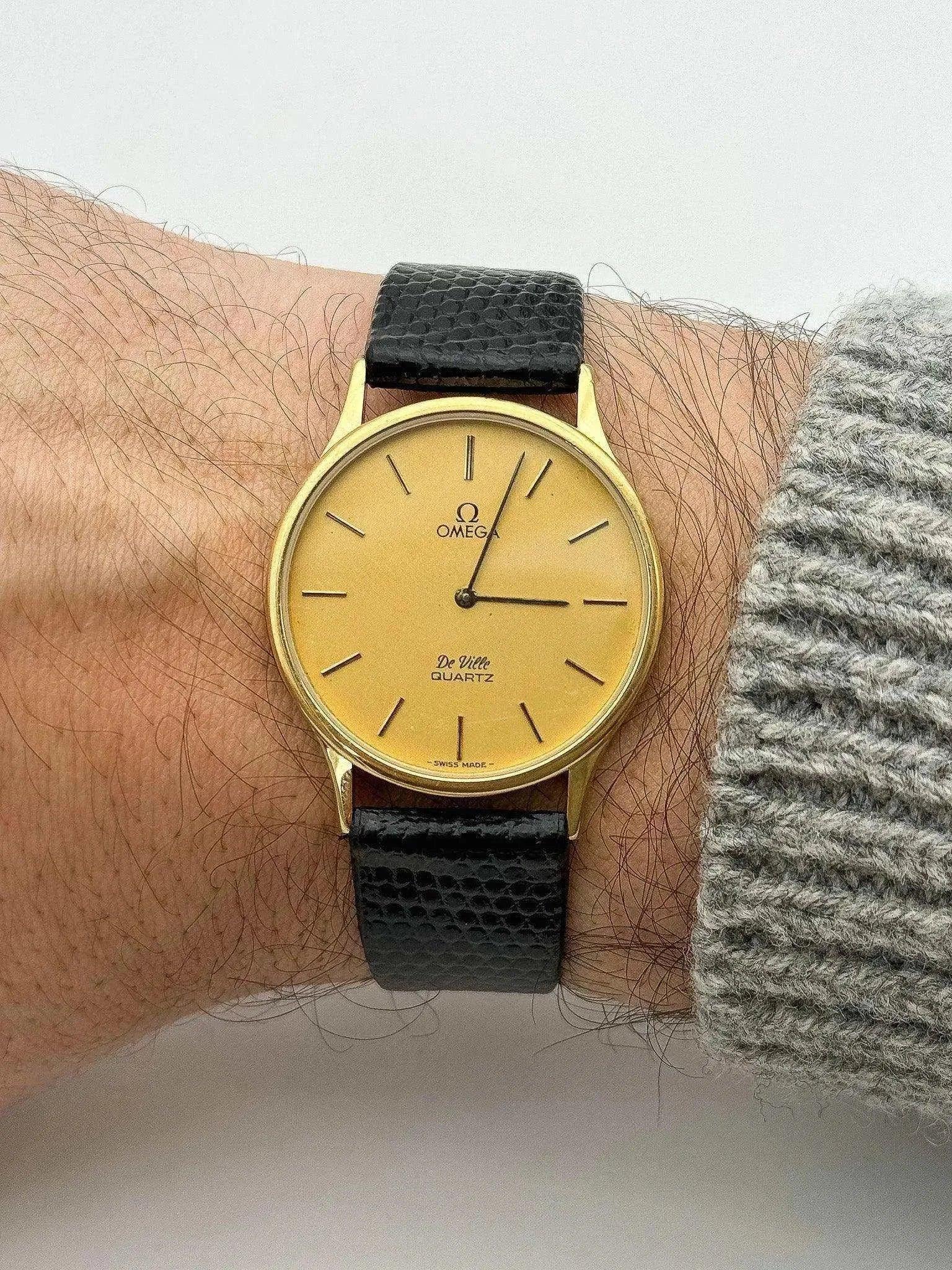 Omega - De Ville Ronde Plaqué or Poussoir - 1980 - Atelier Victor - Vintage  Shop