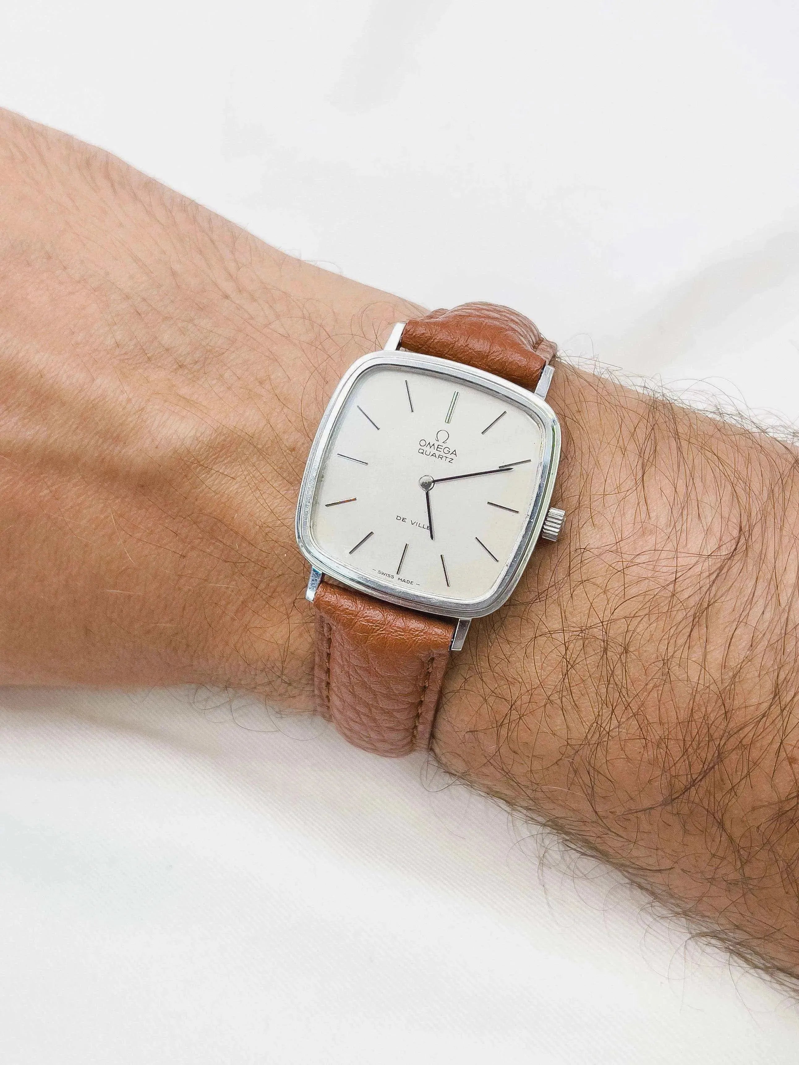 Omega - De Ville Square Grey Camel - 1977 - Atelier Victor Paris - Vintage Watch Shop Dubai
