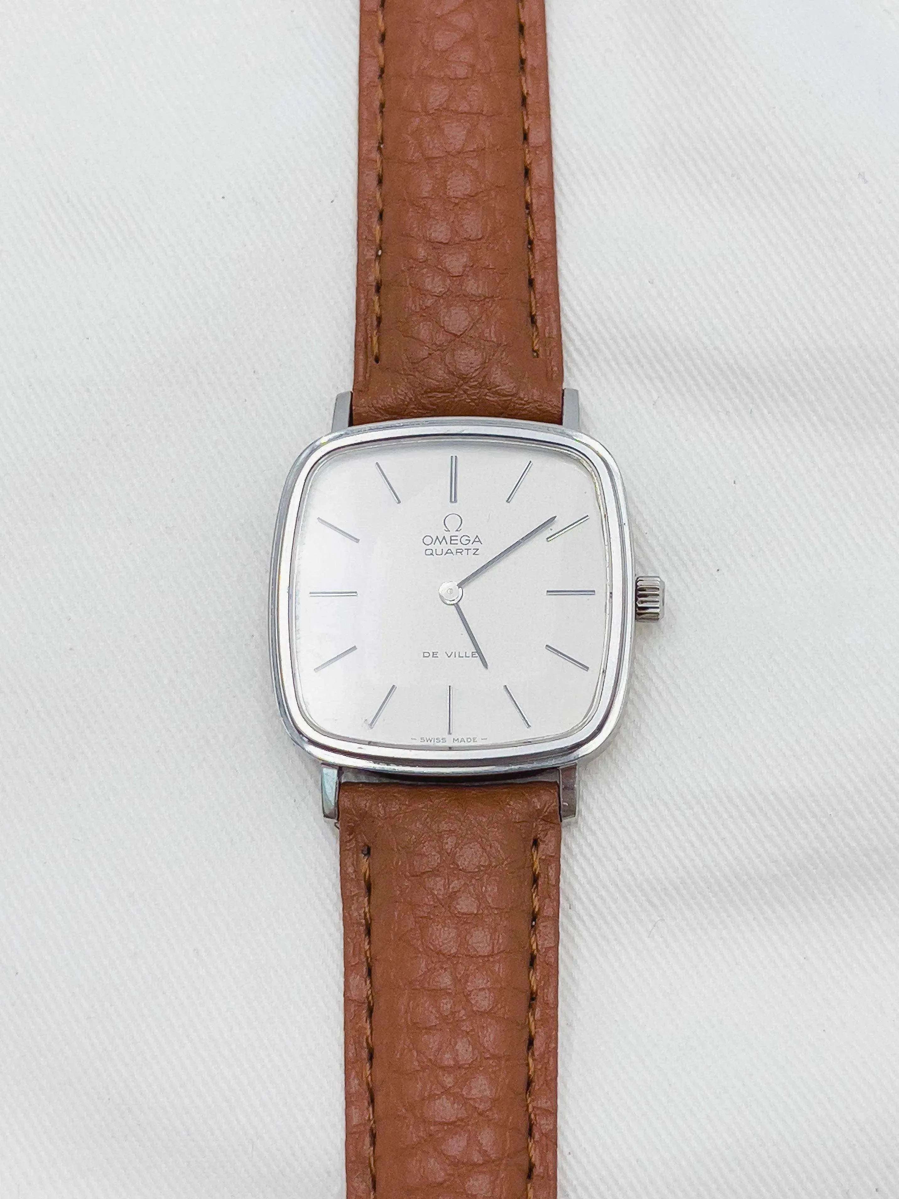 Omega - De Ville Square Grey Camel - 1977 - Atelier Victor Paris - Vintage Watch Shop Dubai